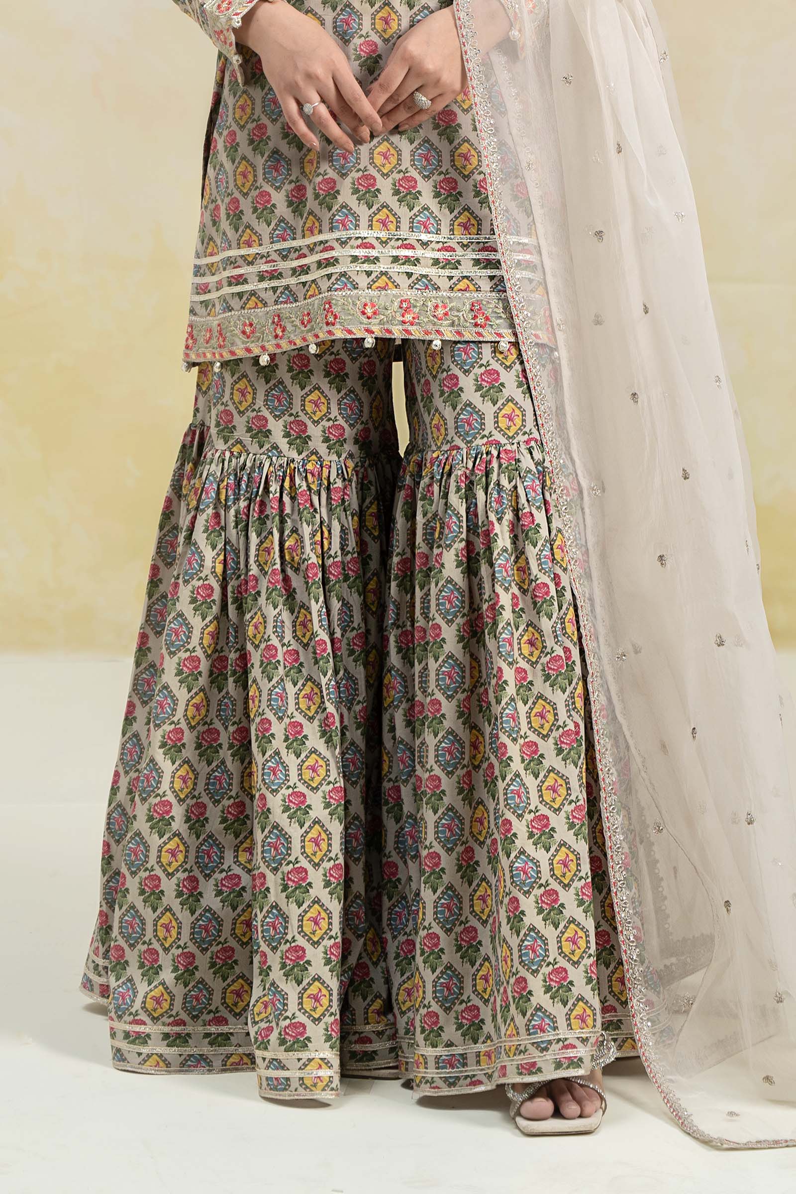 Maira B | Ready to Wear | DW-EF25-25