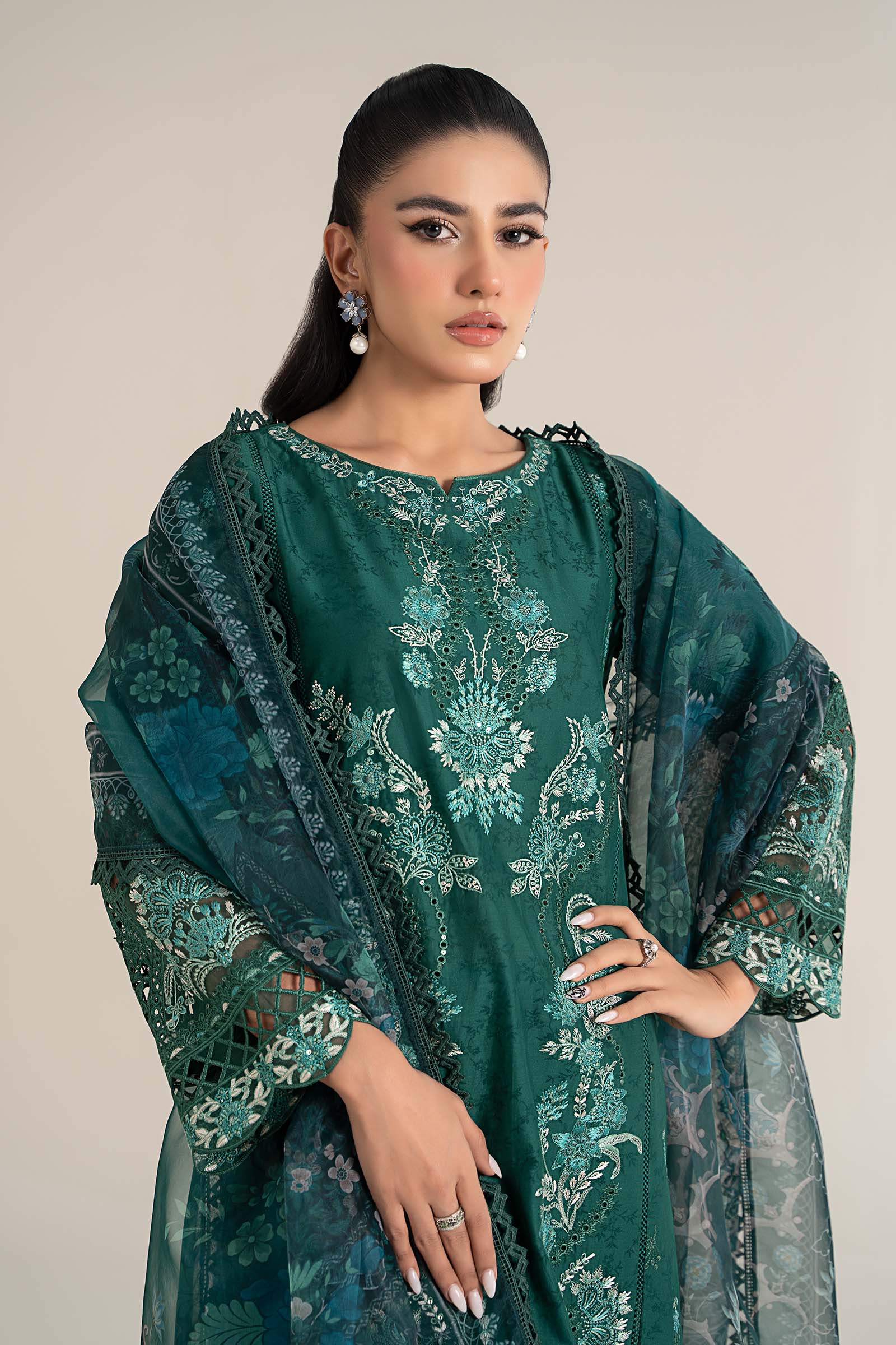 Maira B | Ready to Wear | DW-EF25-47
