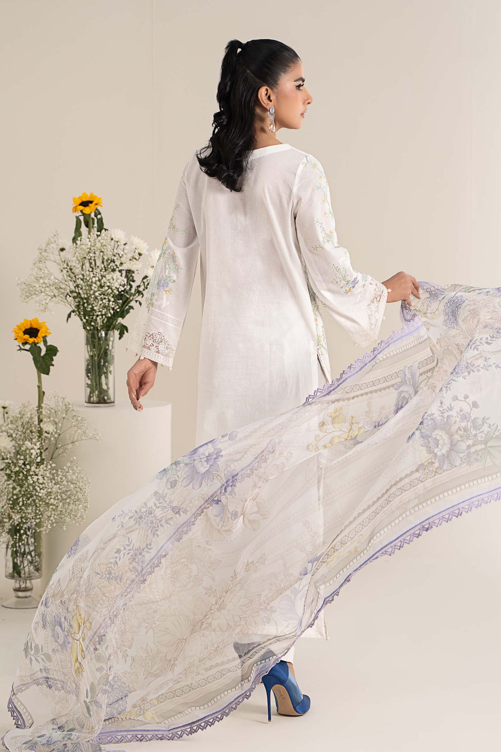 Maira B | Ready to Wear | DW-EF25-49