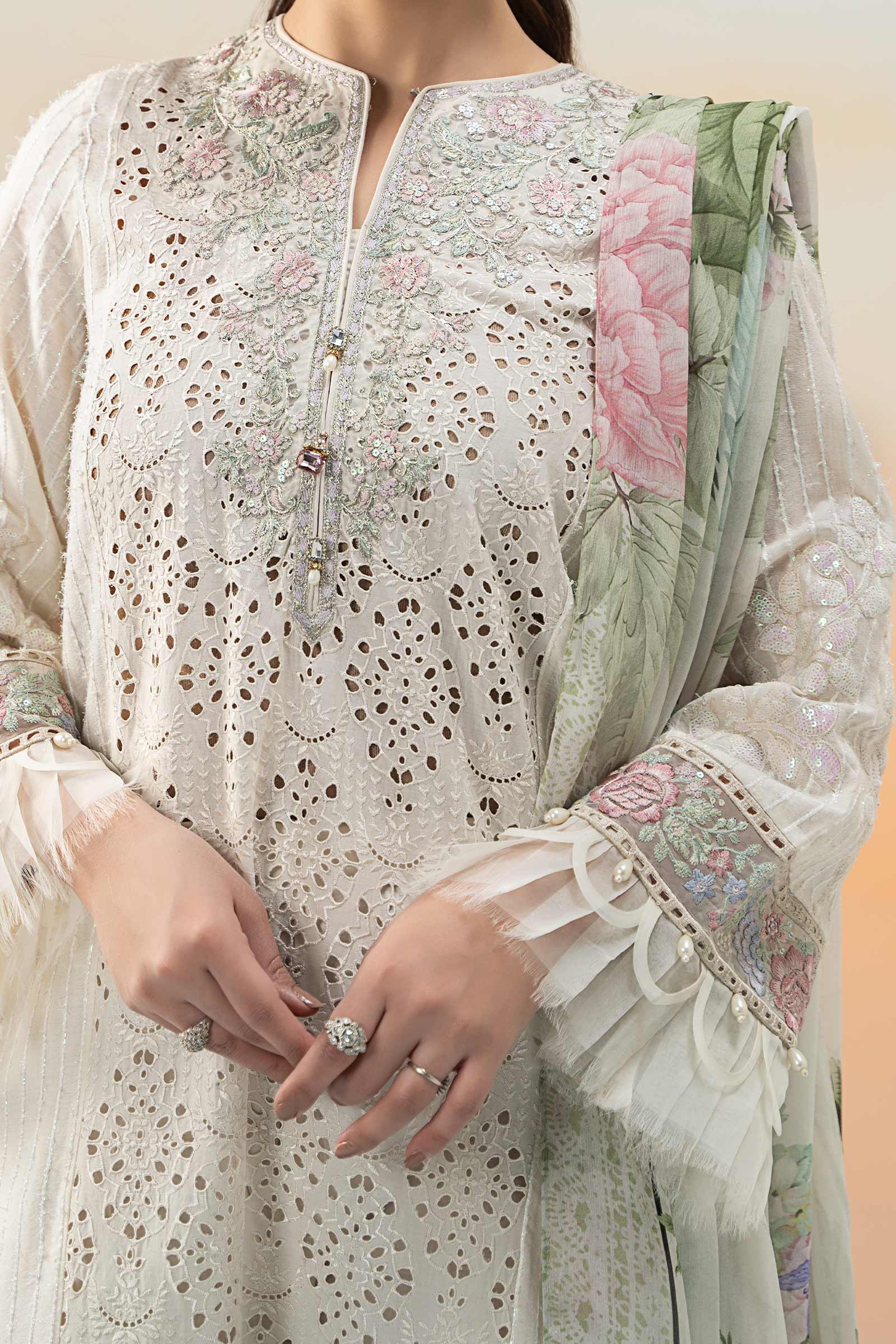 Maira B | Ready to Wear | DW-EF25-66