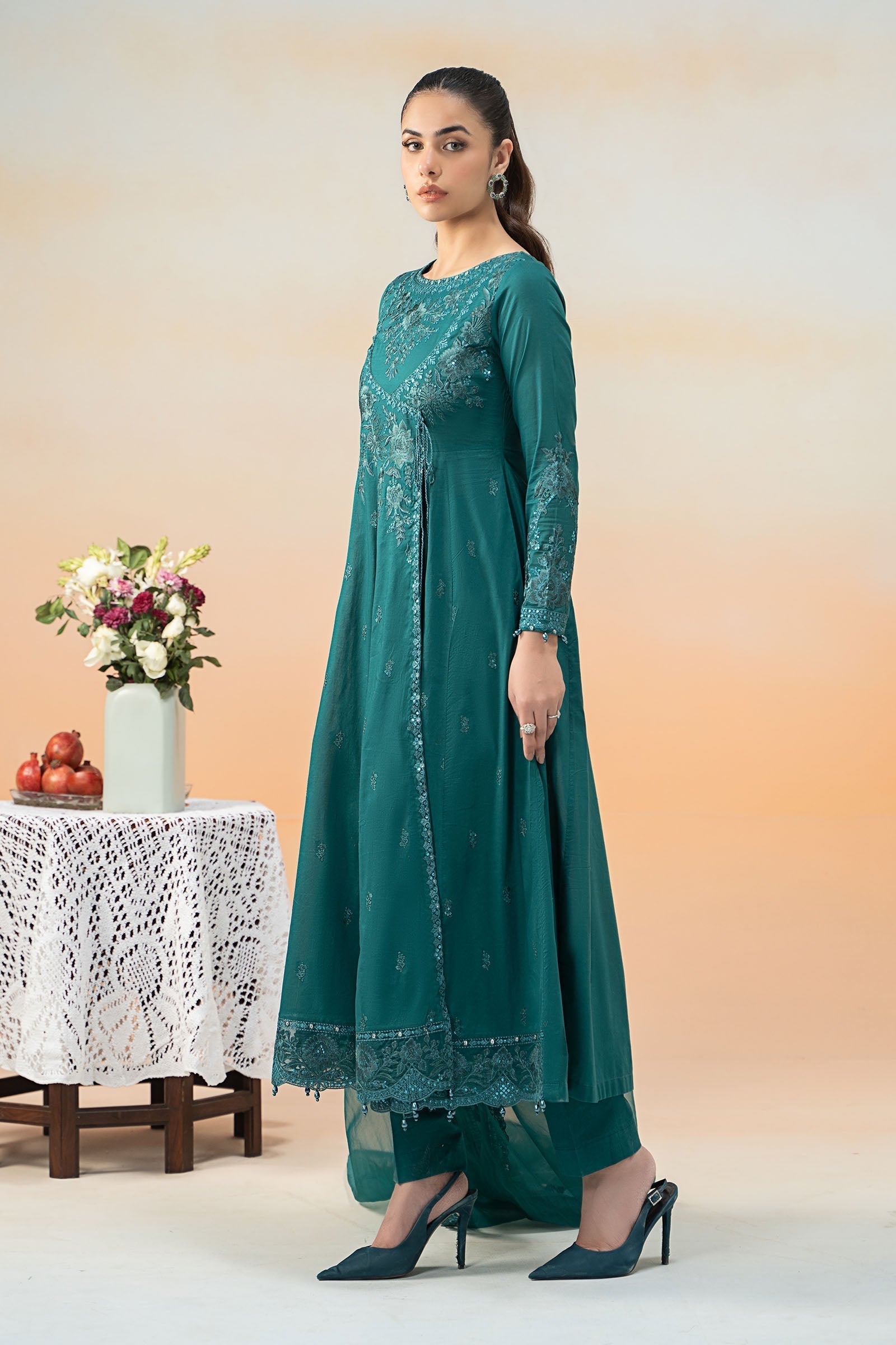 Maira B | Ready to Wear | DW-EF25-83