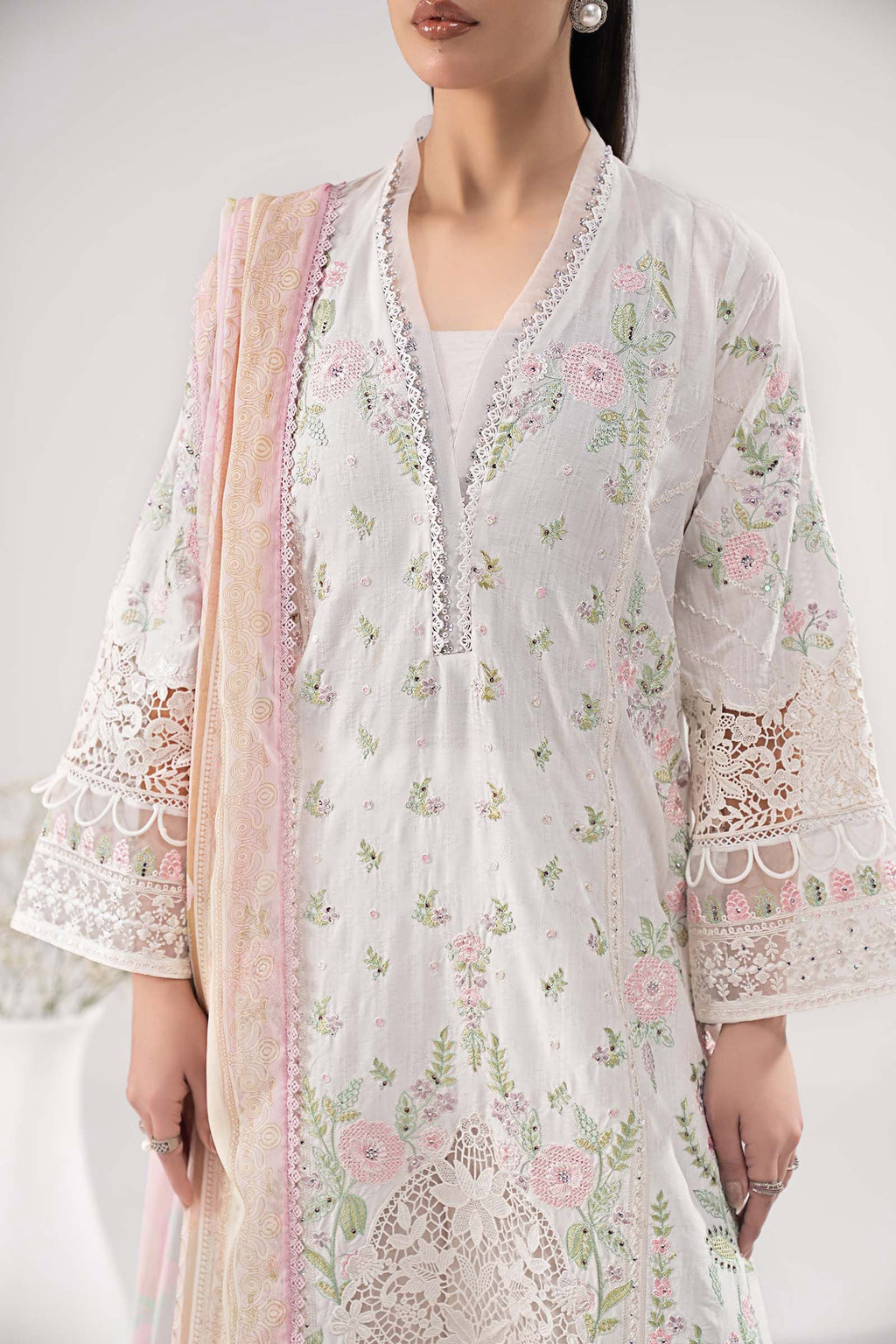 Maria B | Eid Collection 26 | 3 Piece Embroidered Dobby Lawn Suit