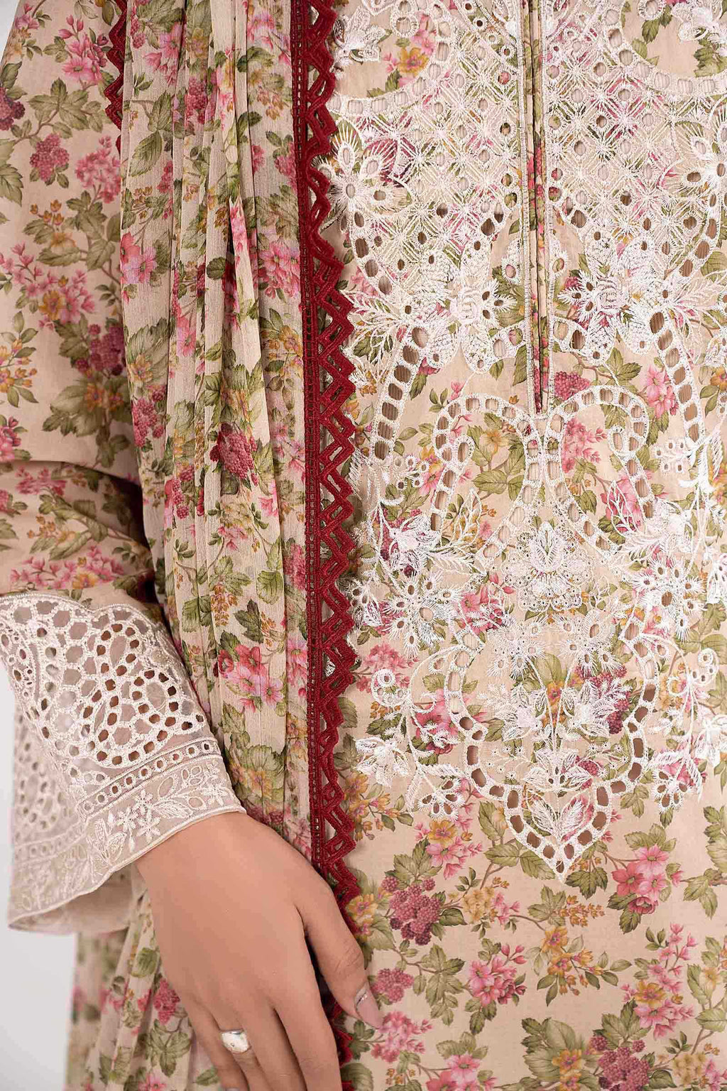 Maria B | Eid Collection 26 | 3 Piece Embroidered Lawn Suit