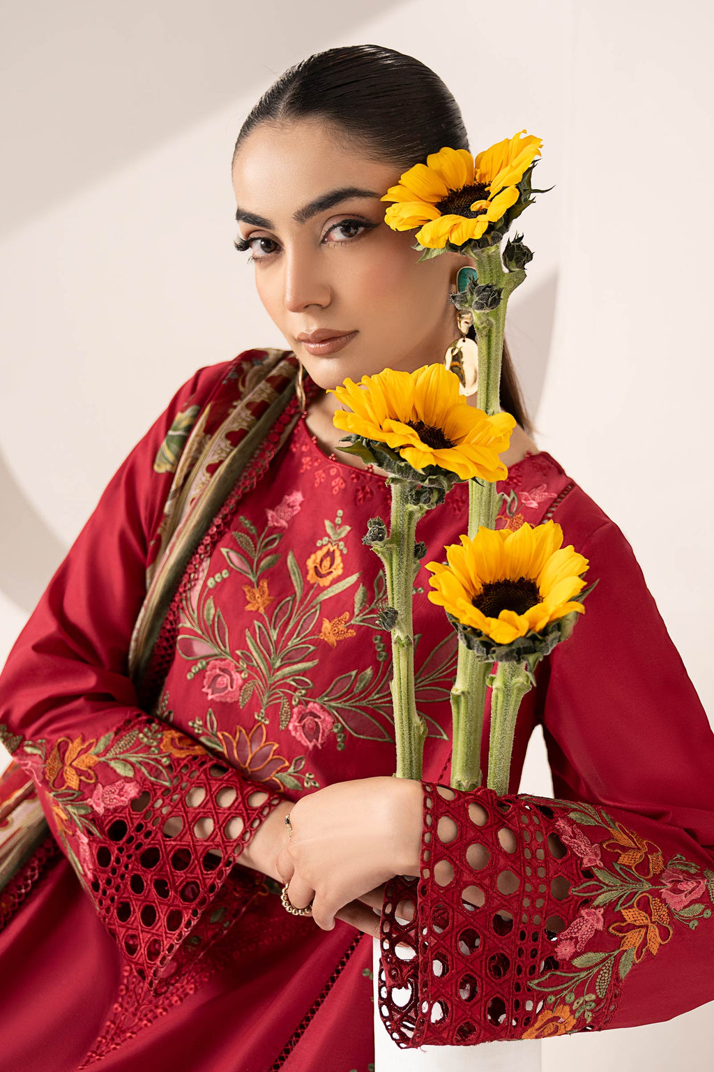 Maria B | Eid Collection 26 | 3 Piece Embroidered Lawn Suit