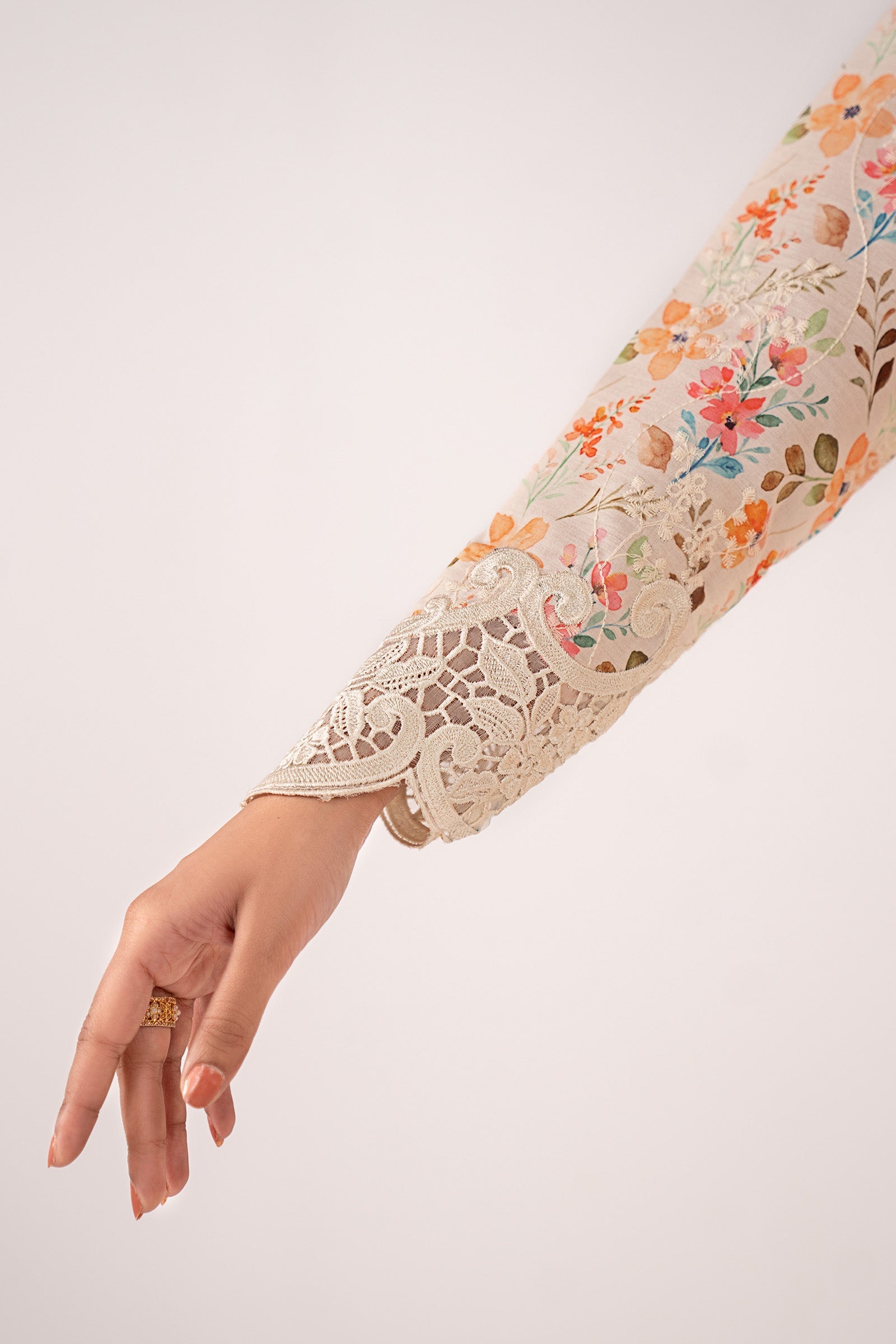 Maria B | Eid Collection 26 | 3 Piece Embroidered Lawn Suit