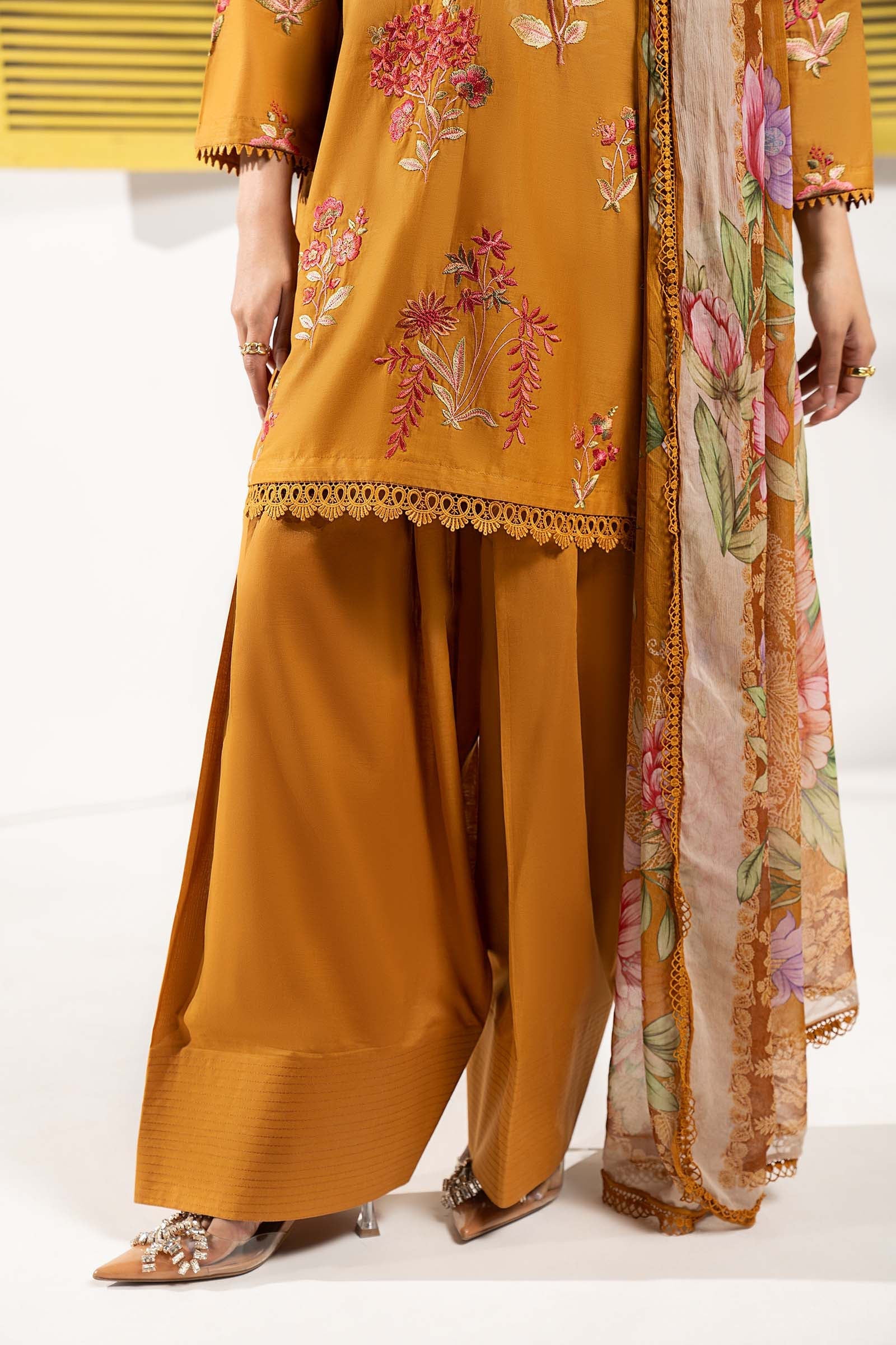 Maria B | Eid Collection 26 | 3 Piece Embroidered Lawn Suit