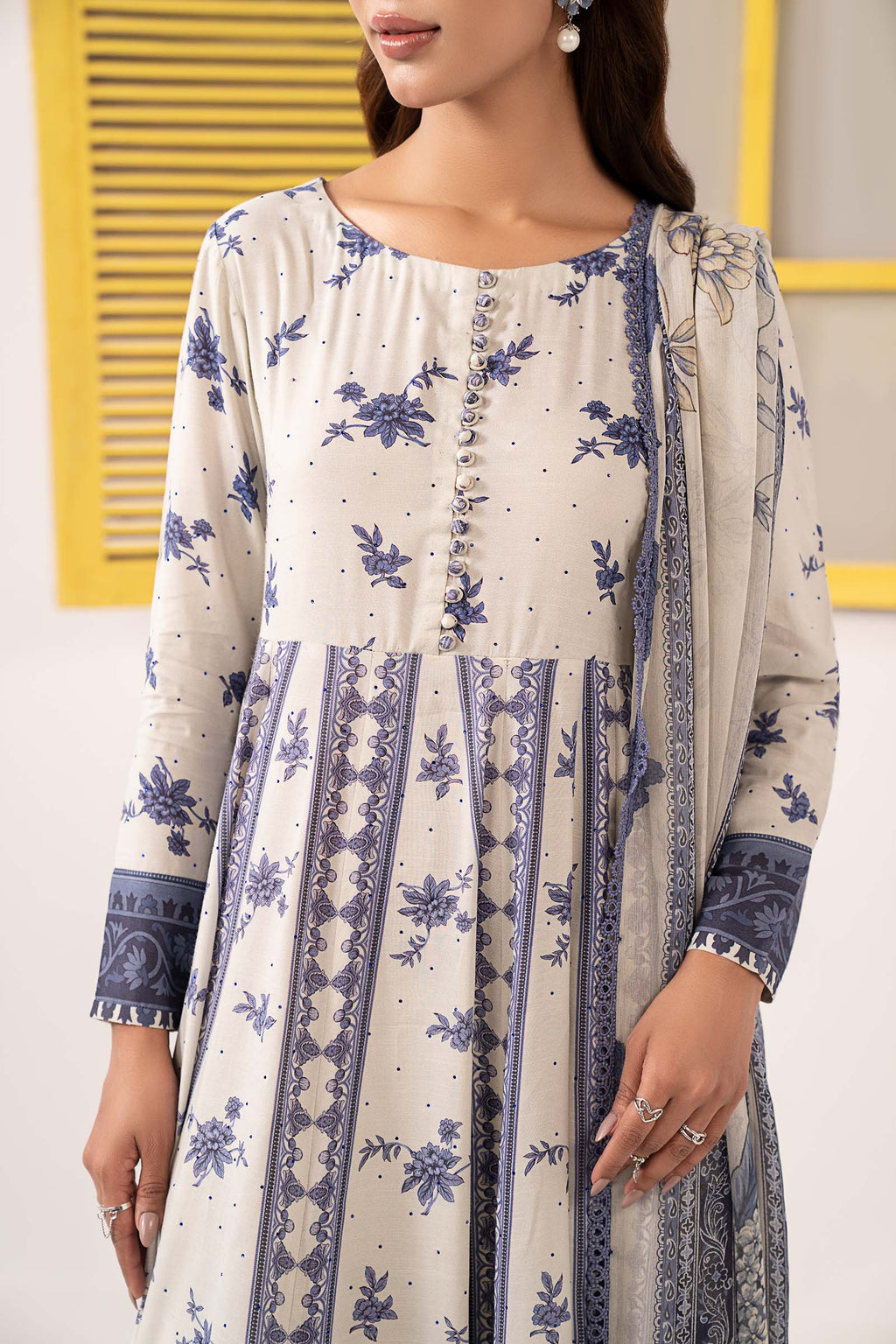Maria B | Eid Collection 26 | 3 Piece Embroidered Pk Raw Silk Suit