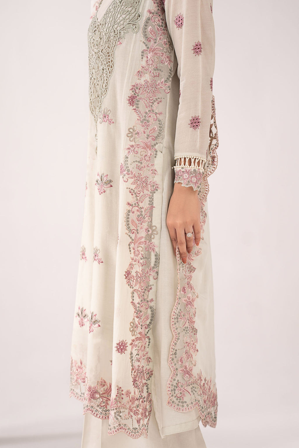 Maria B | Eid Collection 26 | 3 Piece Embroidered Paper Cotton Suit