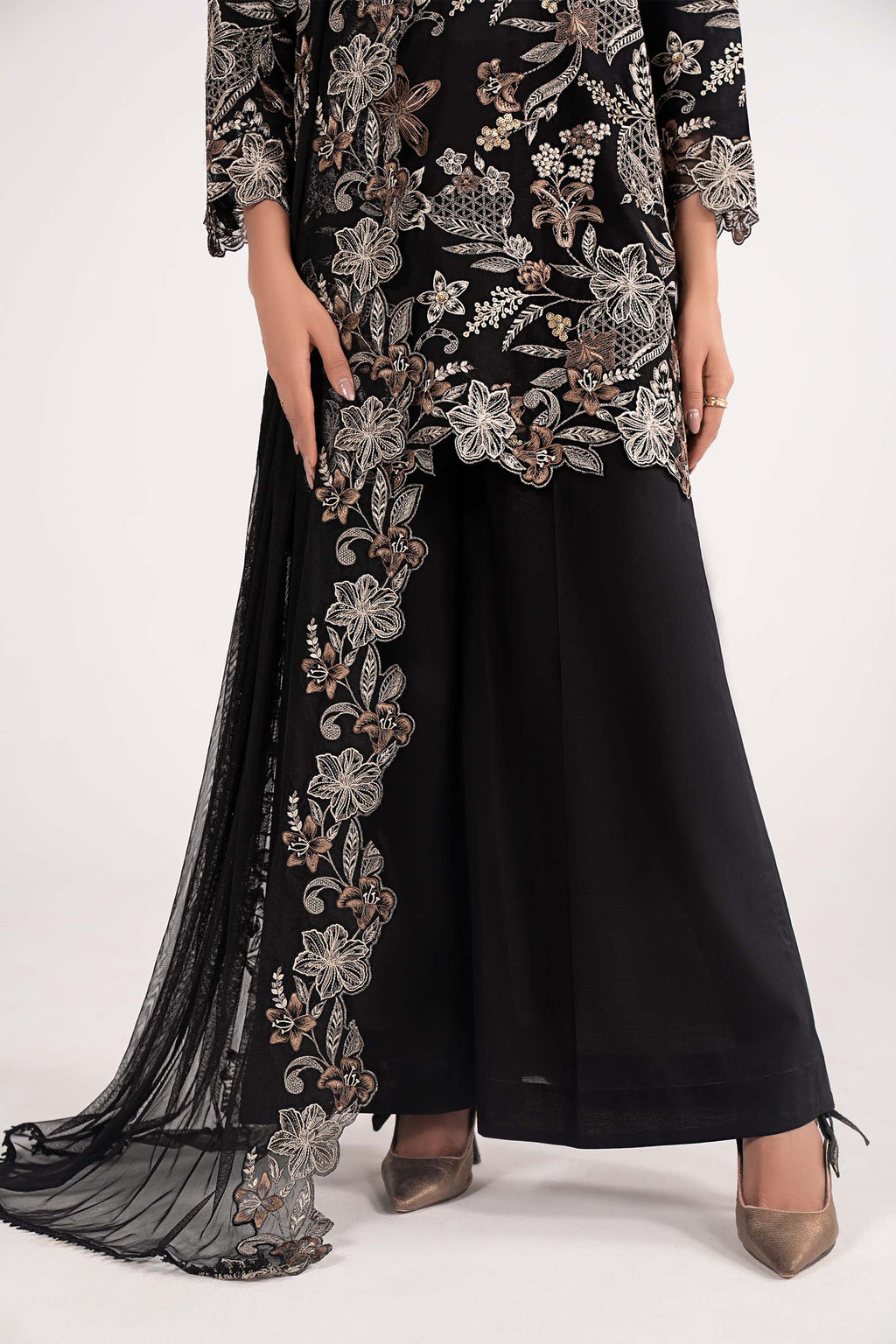 Maria B | Eid Collection 26 | 3 Piece Embroidered Dobby Lawn Suit