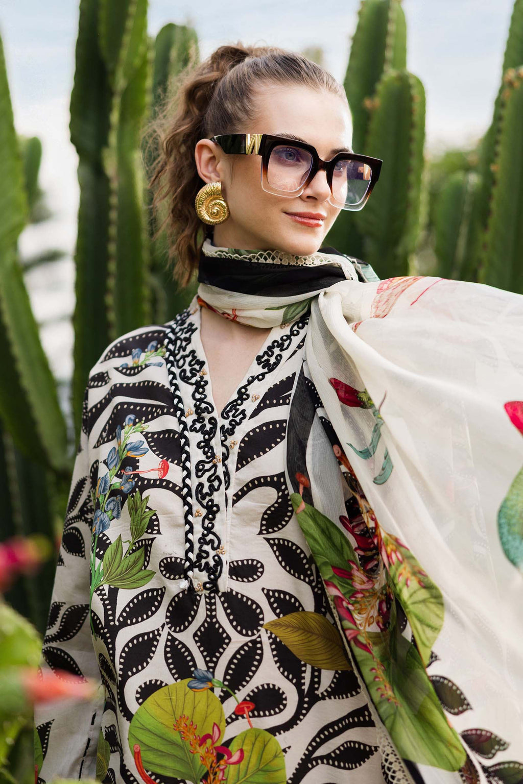 Maria B | Eid Collection 26 | 3 Piece Embroidered Lawn Suit
