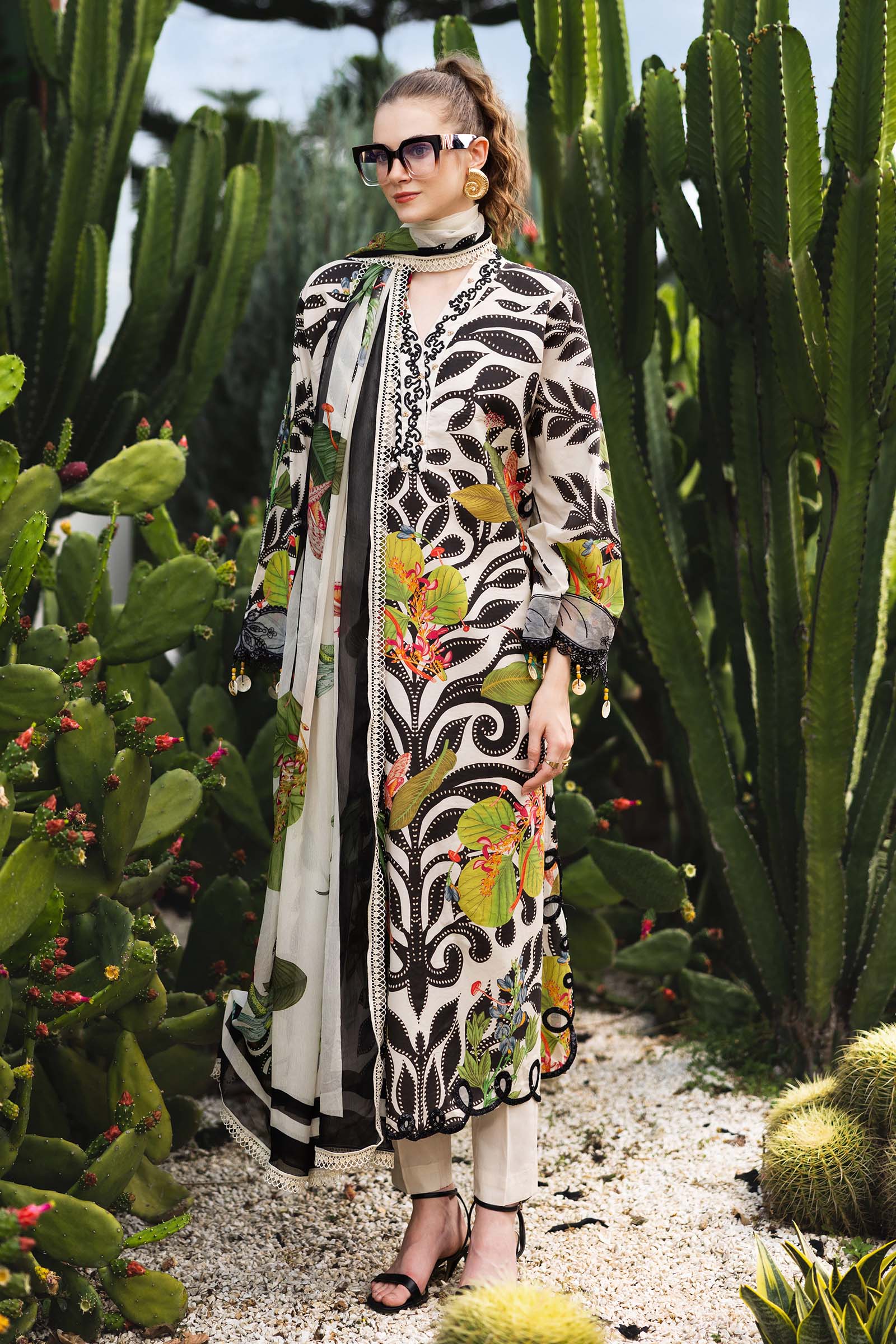 Maria B | Eid Collection 26 | 3 Piece Embroidered Lawn Suit