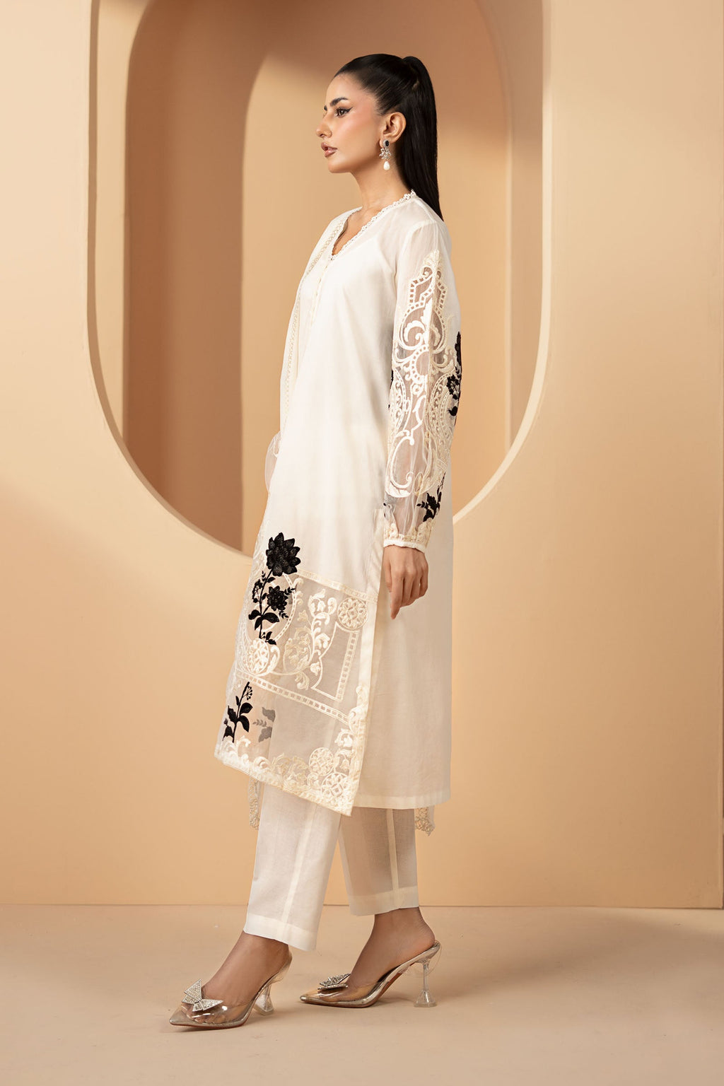Maria B | Eid Collection 26 | 3 Piece Embroidered Lawn Suit