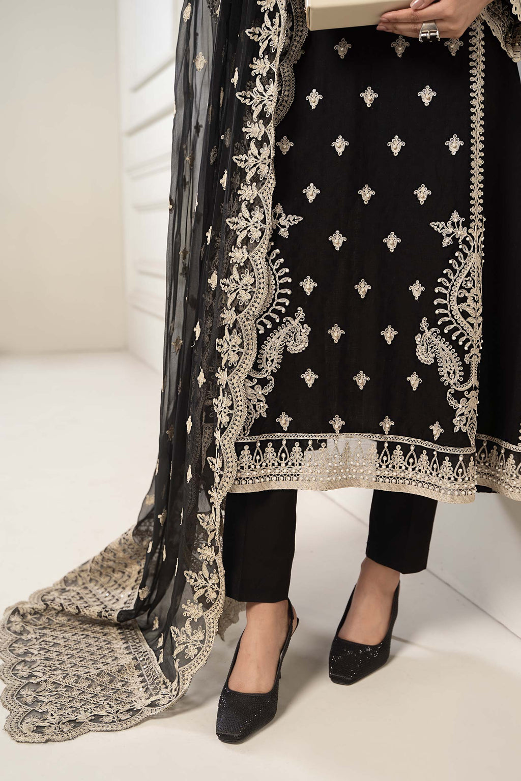 Maria B | Eid Collection 26 | 3 Piece Embroidered Self Jacquard Suit