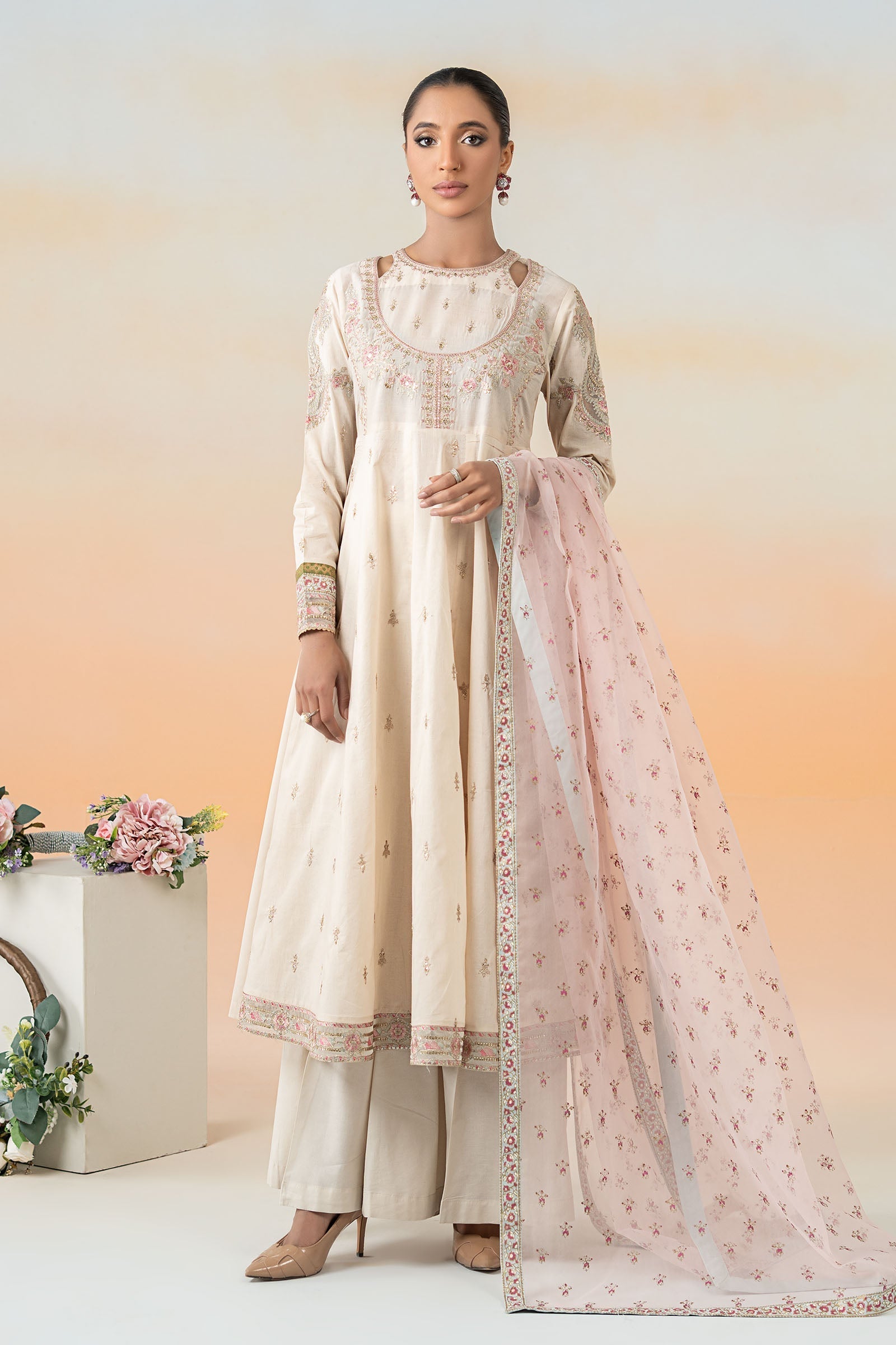 Maira B | Ready to Wear | DW-EF25-60