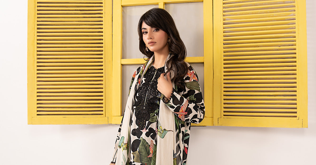 Maria B | Eid Collection 26 | 3 Piece Embroidered Lawn Suit