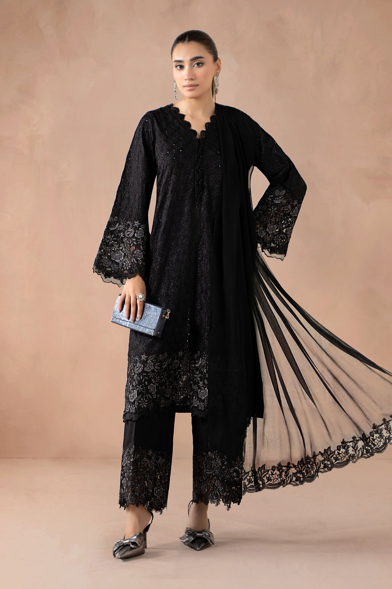 Maria B | Luxury Winter Pret 25 | DW-MN25-11-Black