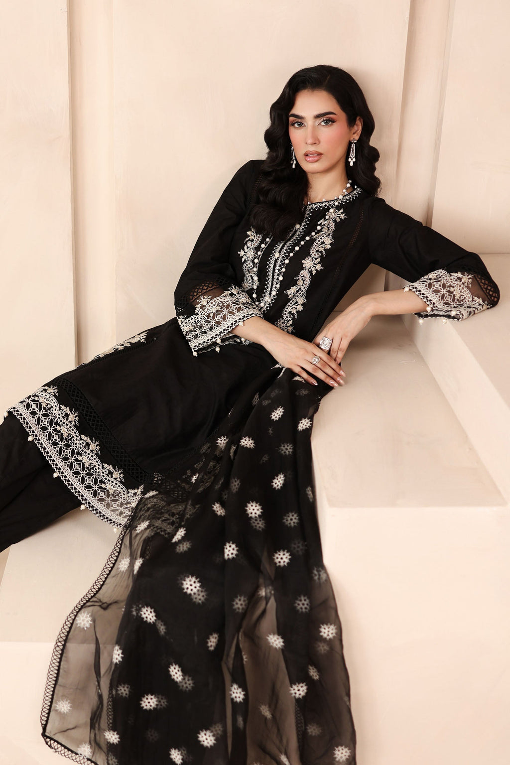 Maria B | Pre Fall Dresses | 3 Piece Embroidered Dobby Suit Black3