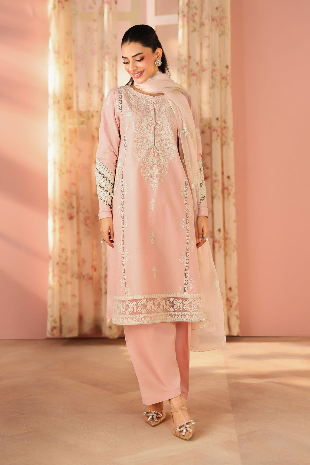 Maria B | Pre Fall 25 | Dobby Suit 04