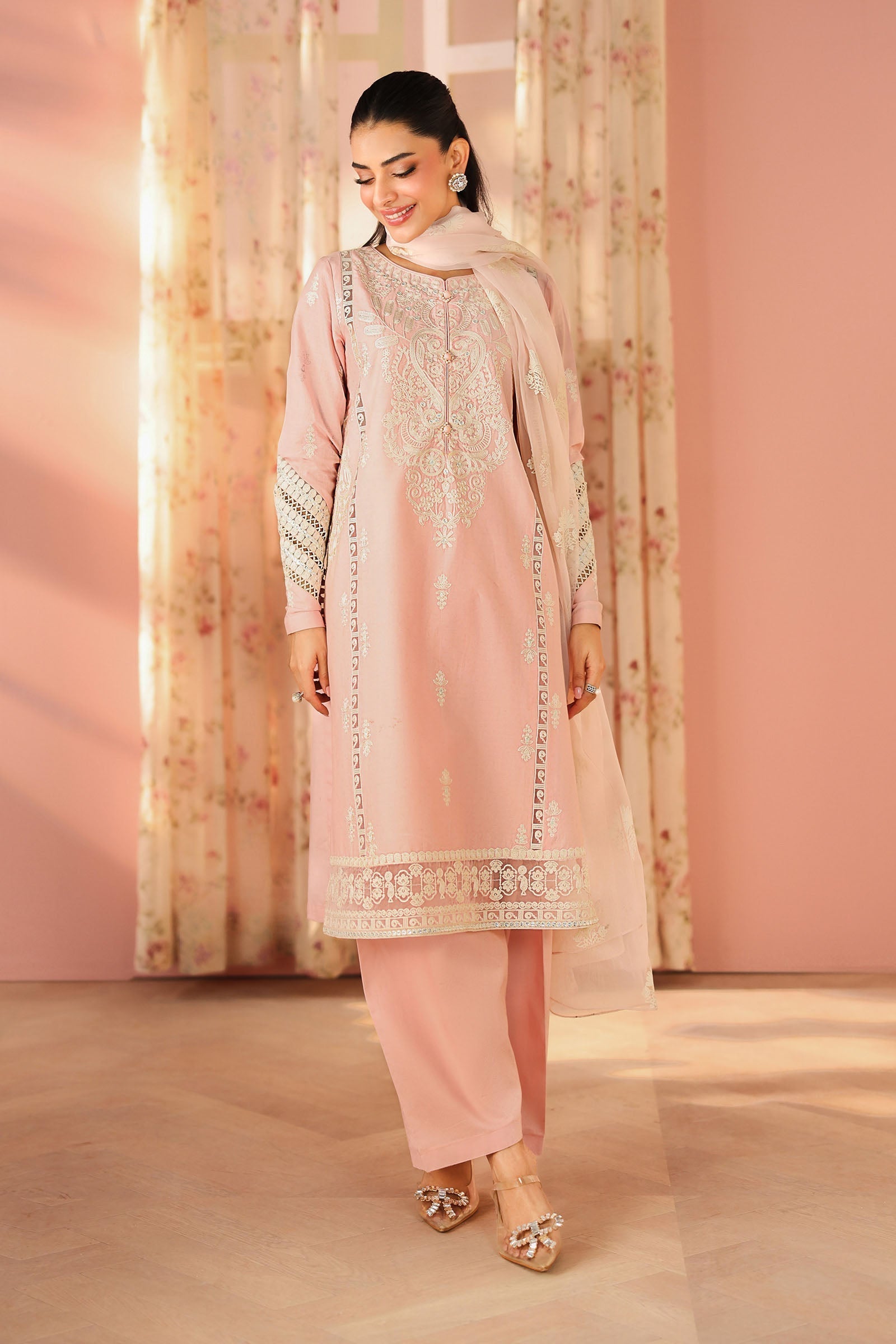 Maria B | Pre Fall 25 | Dobby Suit 04