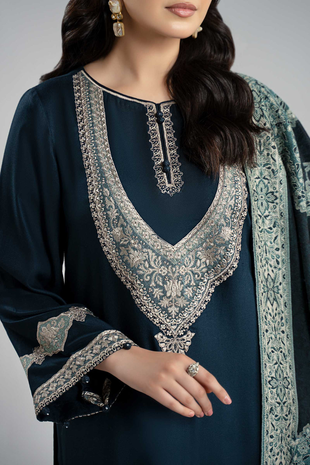 Maria B | Luxury Winter Pret 25 | DW-W24-102R1-Blue