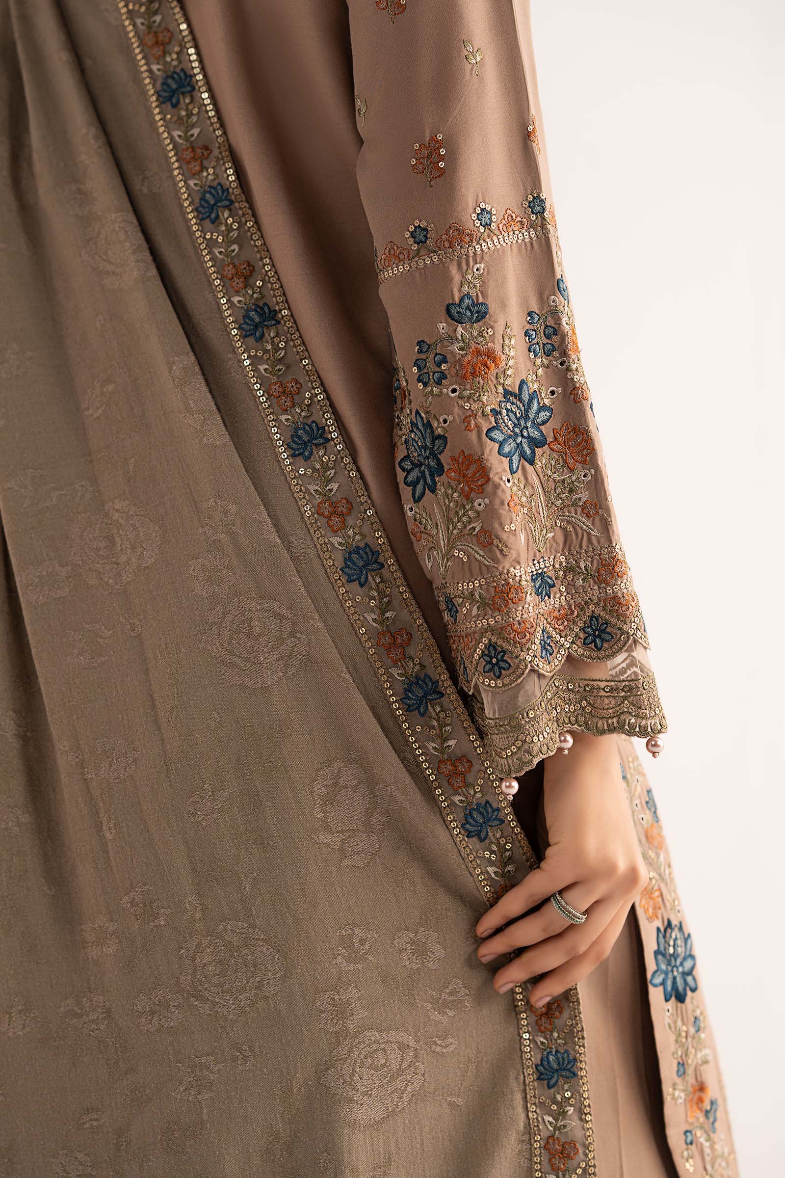 Maria B | Eid Collection 26 | DW-W25-02