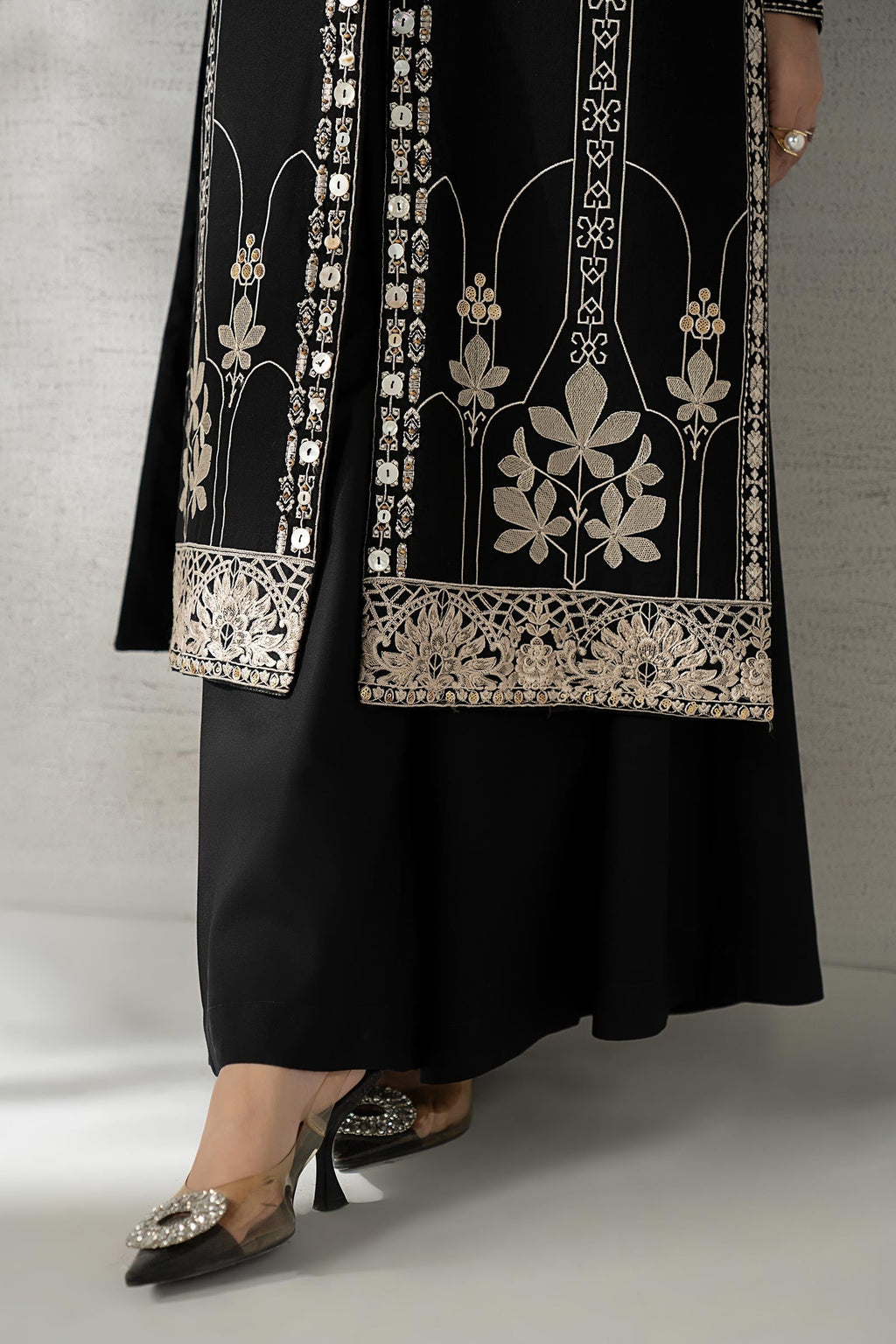 Maria B | Eid Collection 26 | 3 Piece Embroidered Khaddar Suit