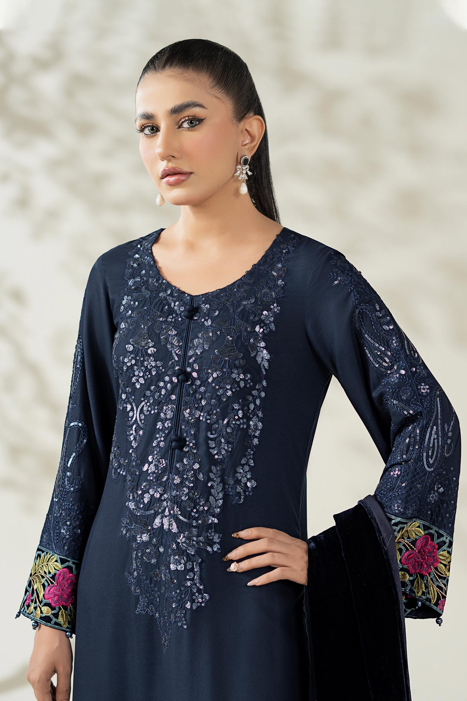 Maria B | Luxury Winte r Pret 25 |DW-W25-20-Blue