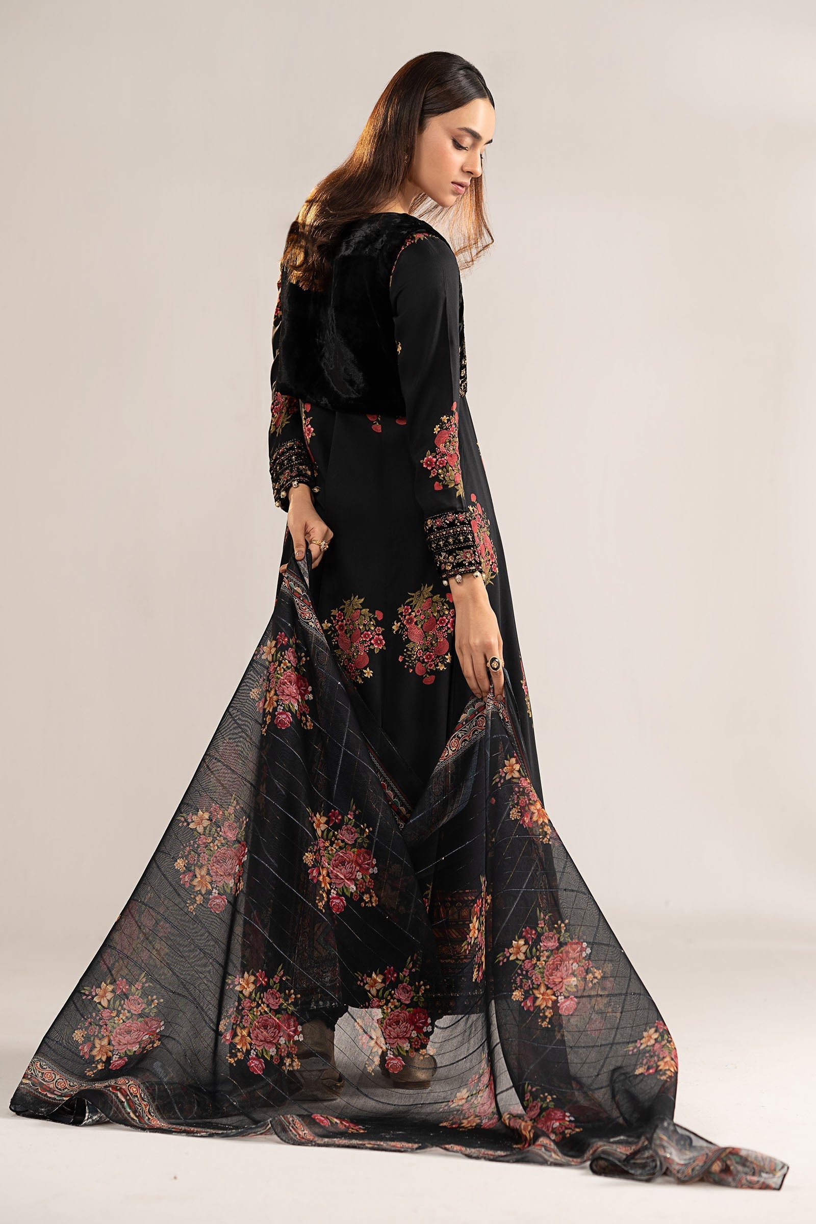 Maria B | Eid Collection 26 | 3 Piece Embroidered Linen Suit