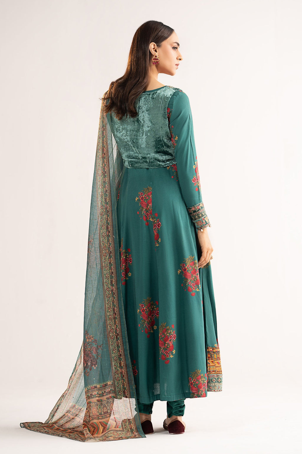 Maria B | Eid Collection 26 | 3 Piece Embroidered Linen Suit