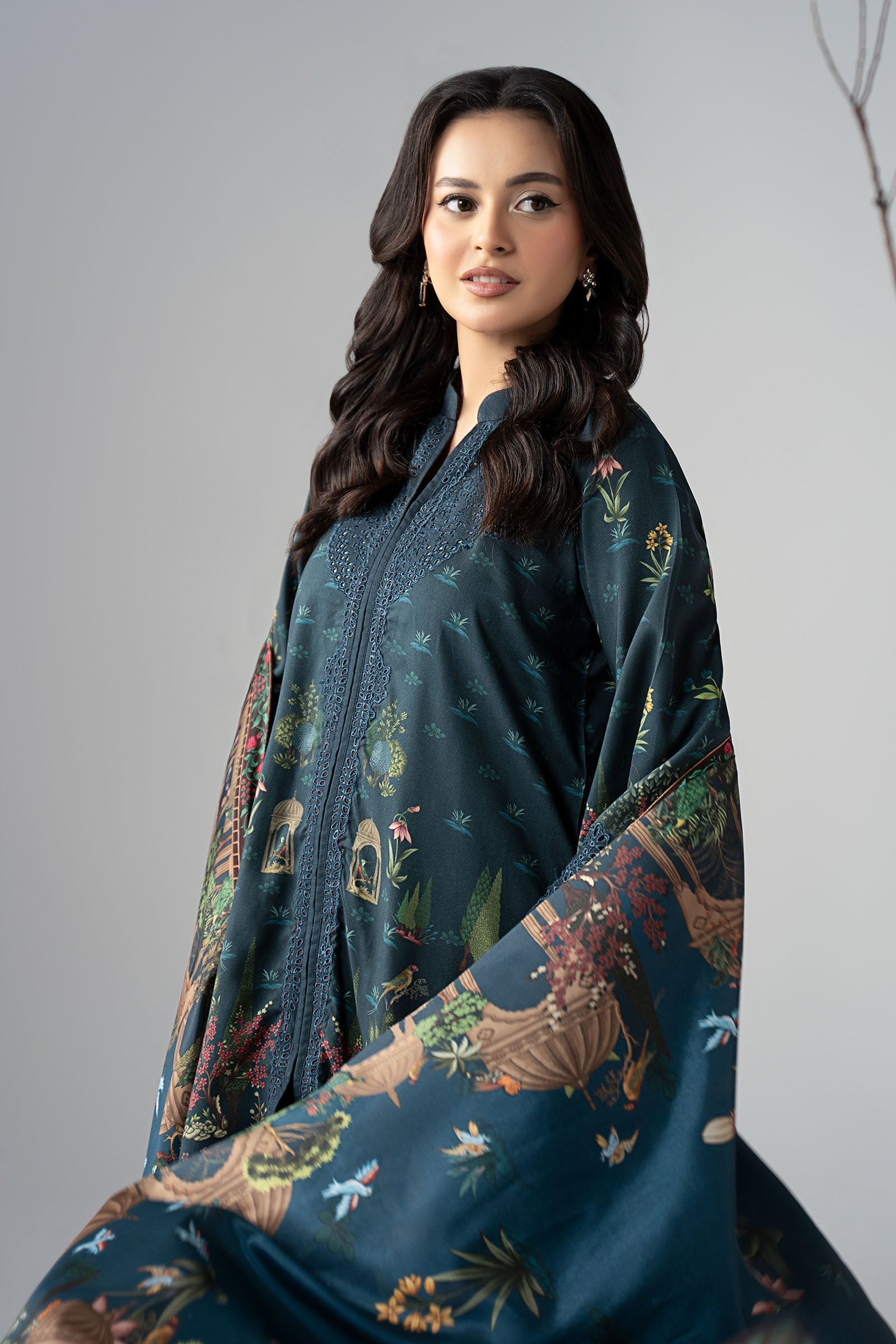 Maria B | Pre Fall Dresses | 3 Piece Embroidered Linen Suit ZE