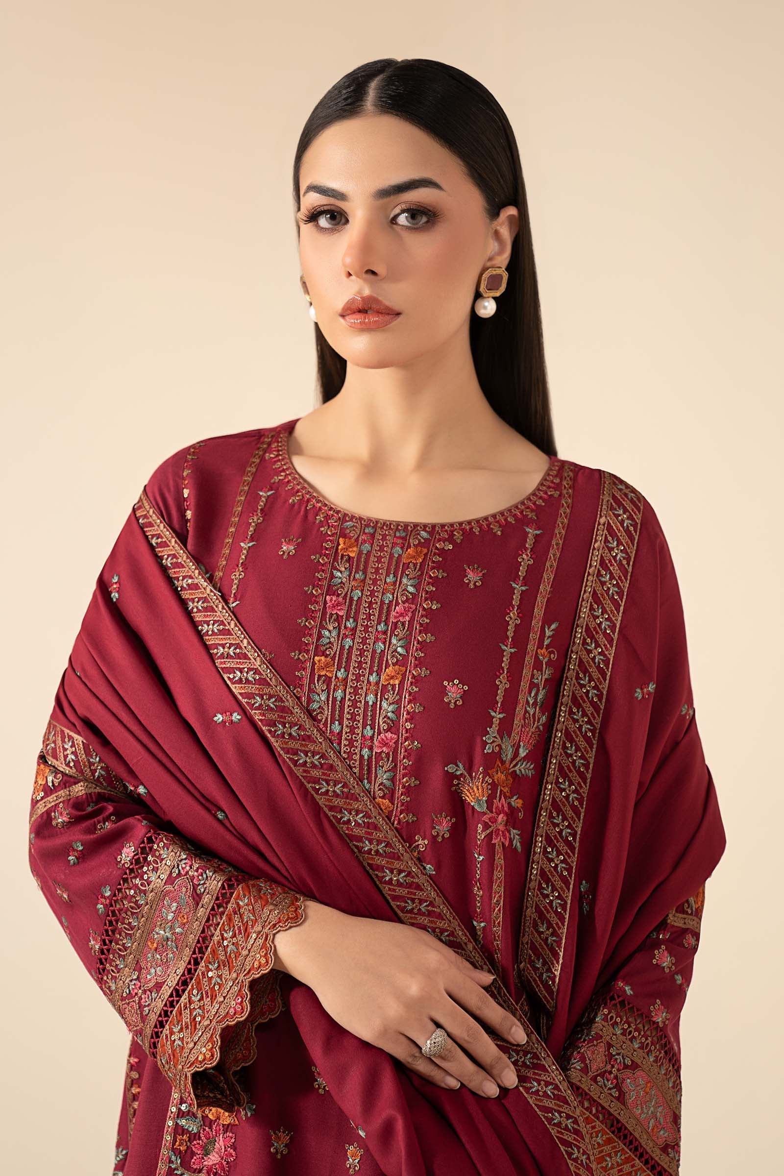 Maria B | Luxury Pret Winter 25 | DW-W25-76