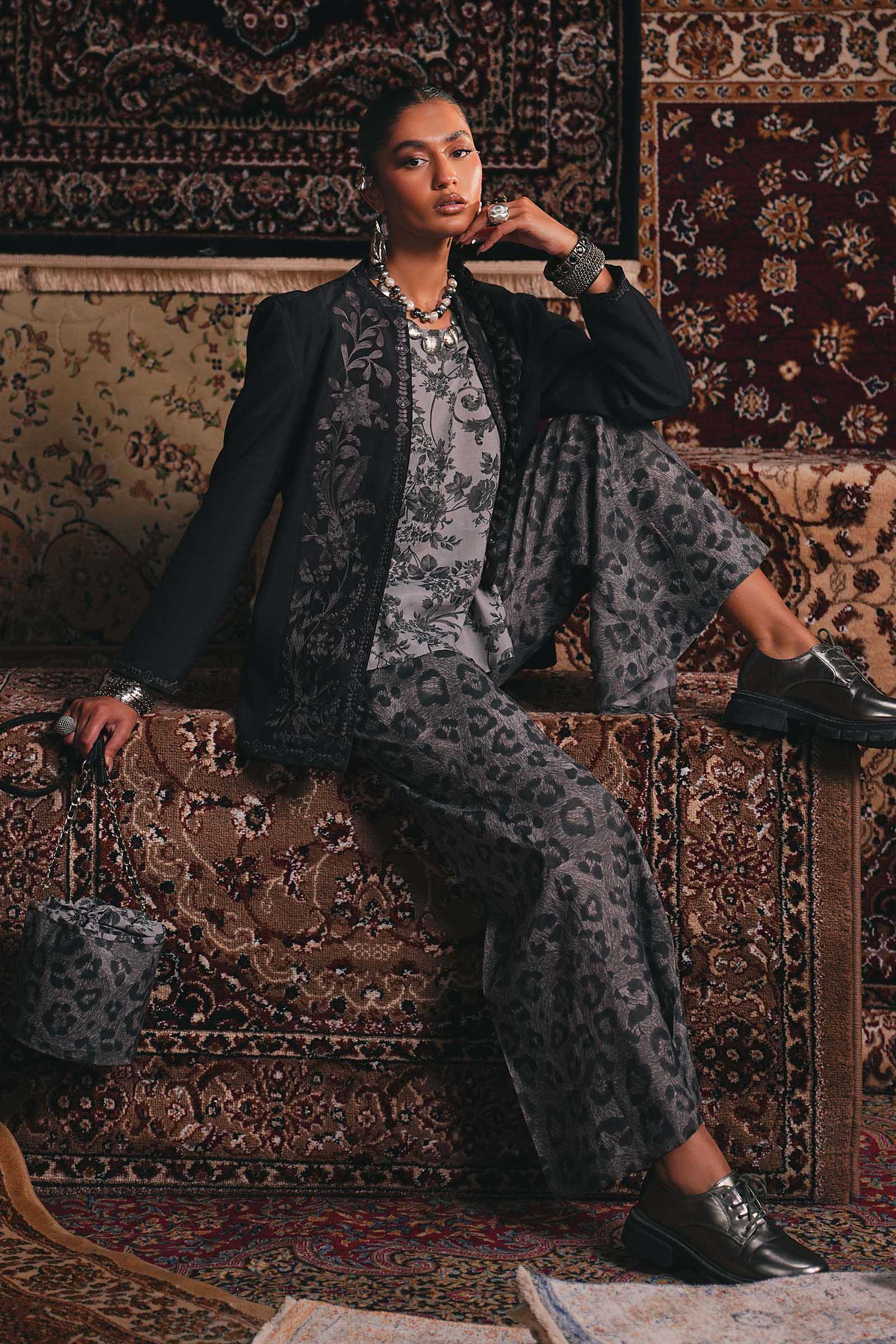 Maria B | Eid Collection 26 | Embroidered Pk Raw Silk Jacket Set