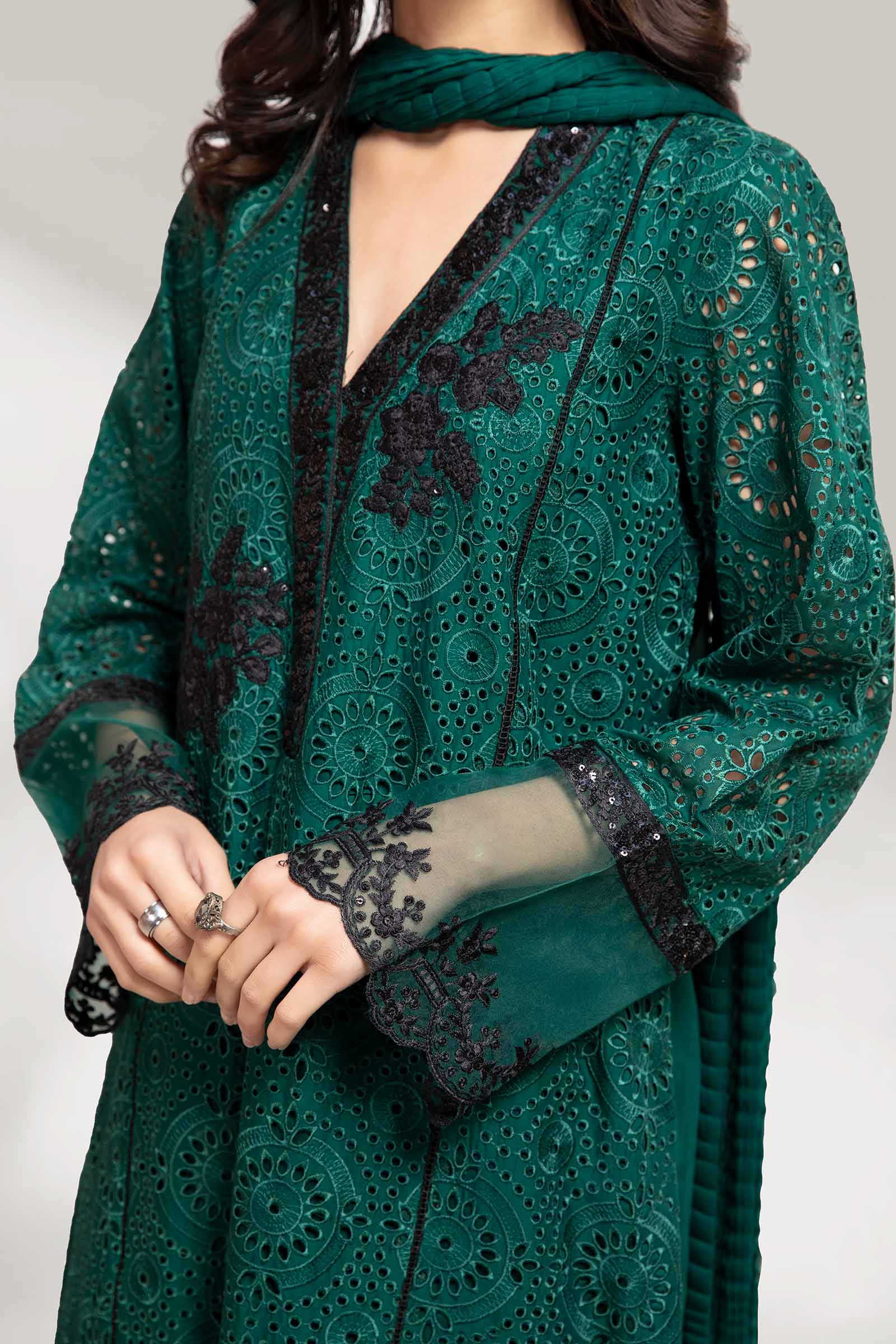 Maria B | Eid Collection 26 | DW-EF22-09R1