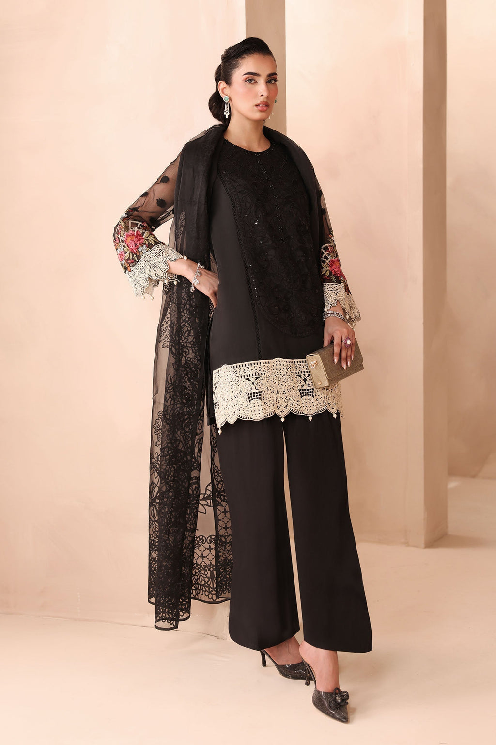 Maria B | Luxury Winter Pret 25 | DW-MN25-02-Black