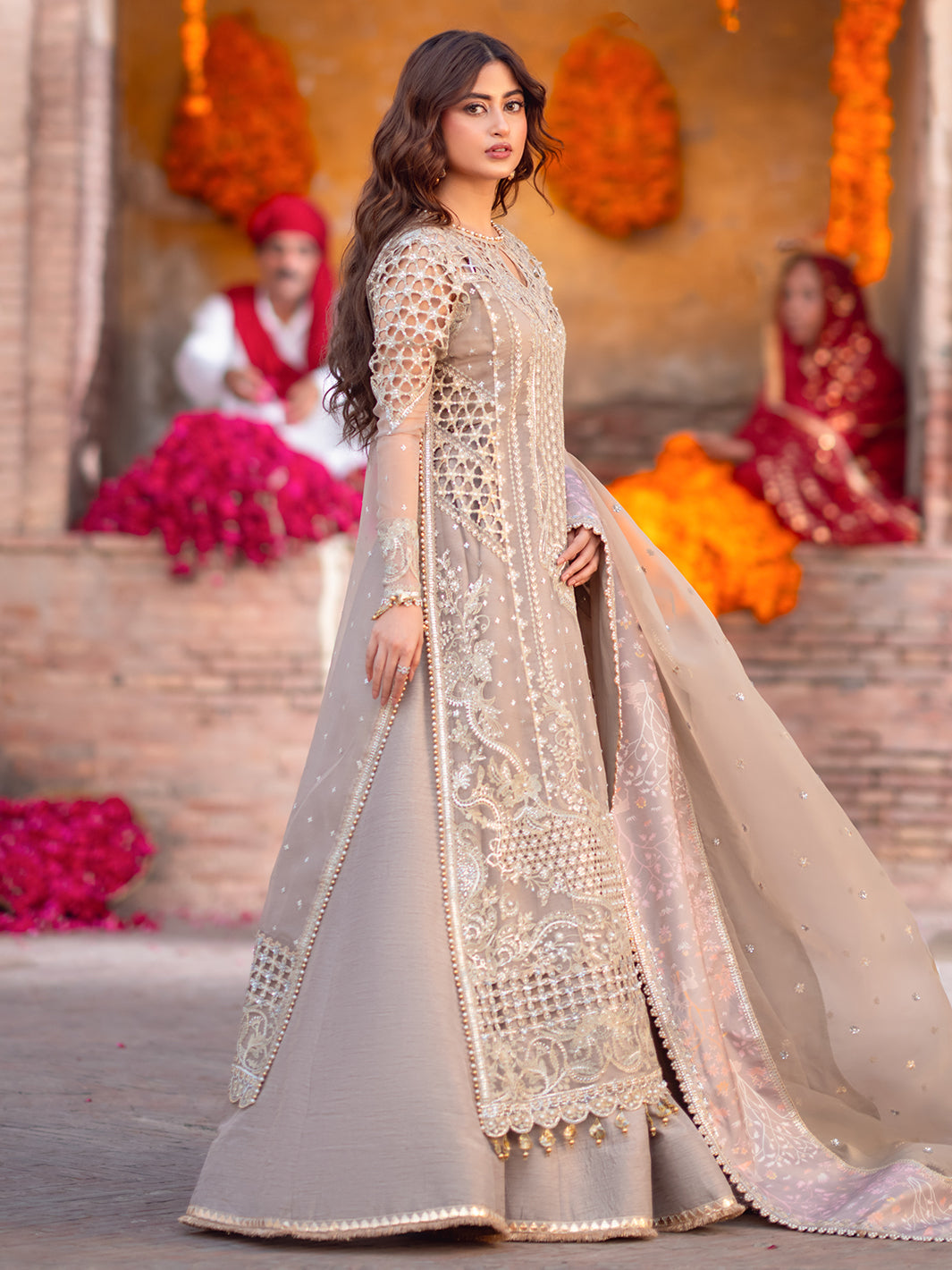 Bin Ilyas | Sona Gachi Luxury Formals | D-601