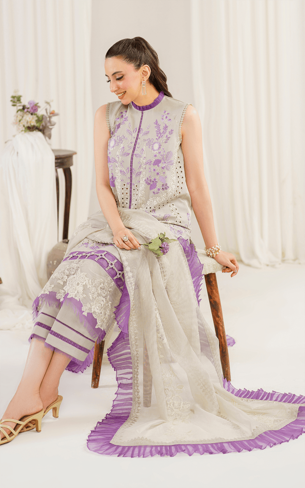 Asifa and Nabeel | Pretty in Pink Limited Edition | Daphne (PP-5) - Riwayat-e-Khas