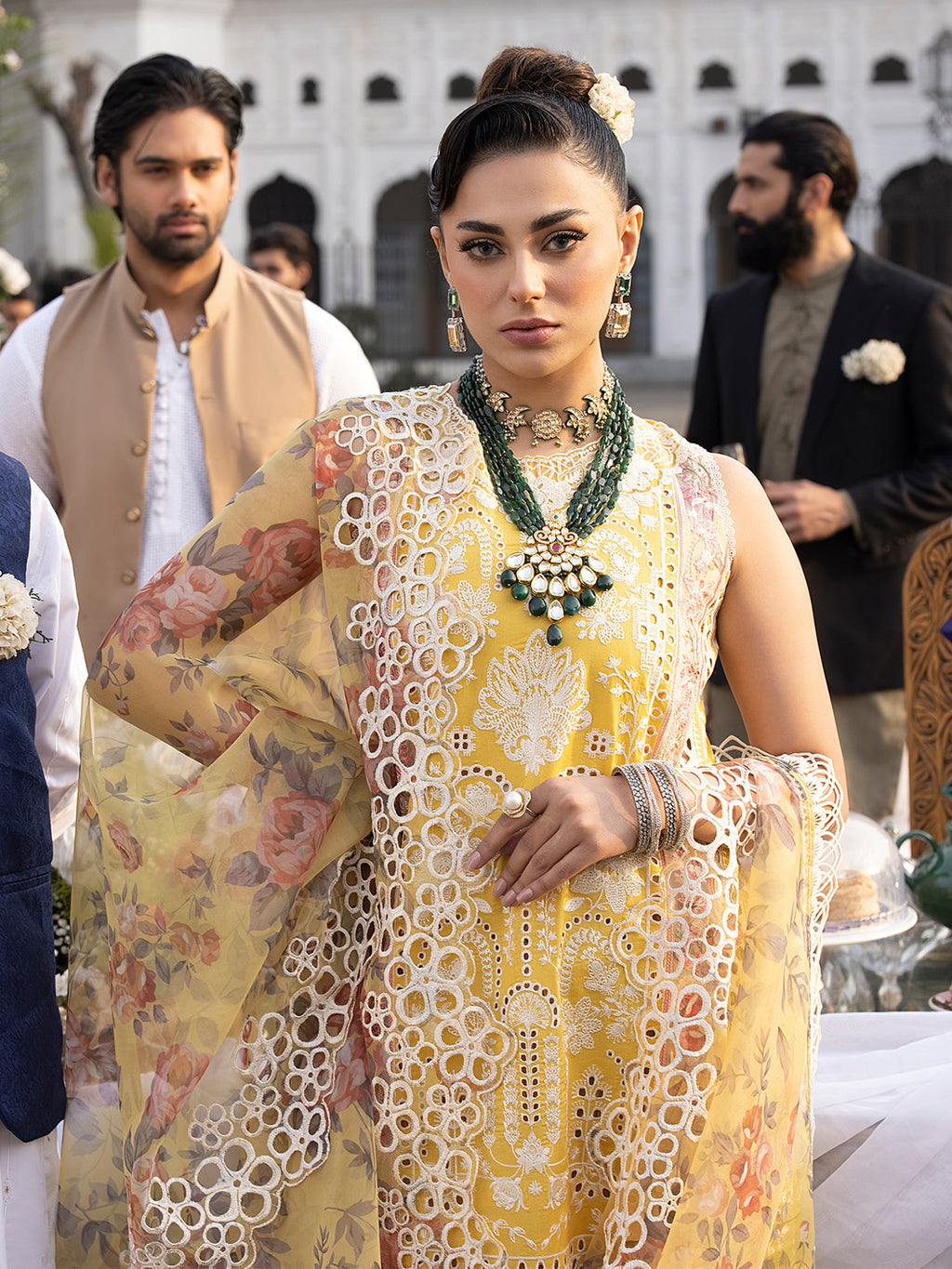 Mahnur | Mahrukh Luxury Lawn 24 | DELIA - Riwayat-e-Khas