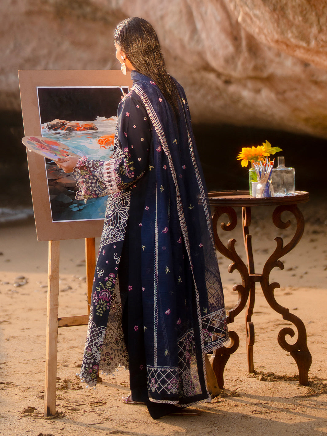 Mahnur | Sirena Luxury Lawn 25 | Derya - Riwayat-e-Khas
