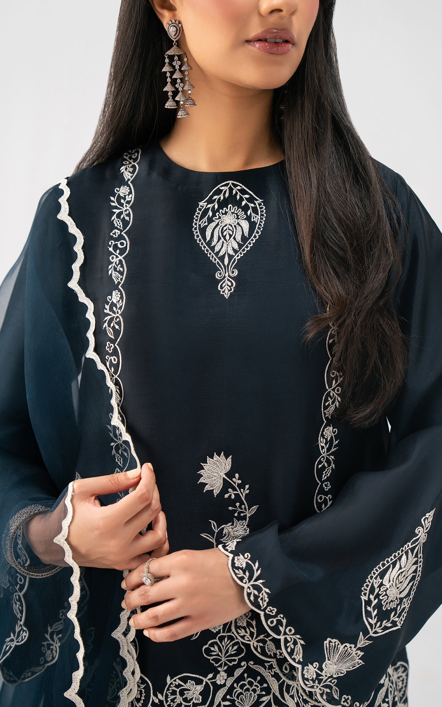 Asifa and Nabeel | Celevara | Dusky Allure