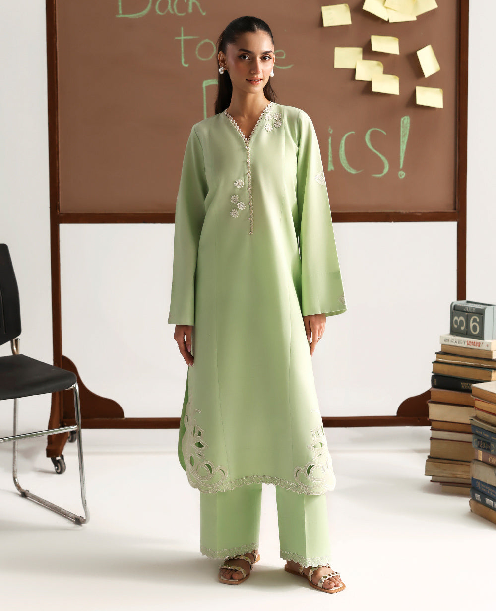 Republic Womenswear | Essentials Pre Fall | Amelle