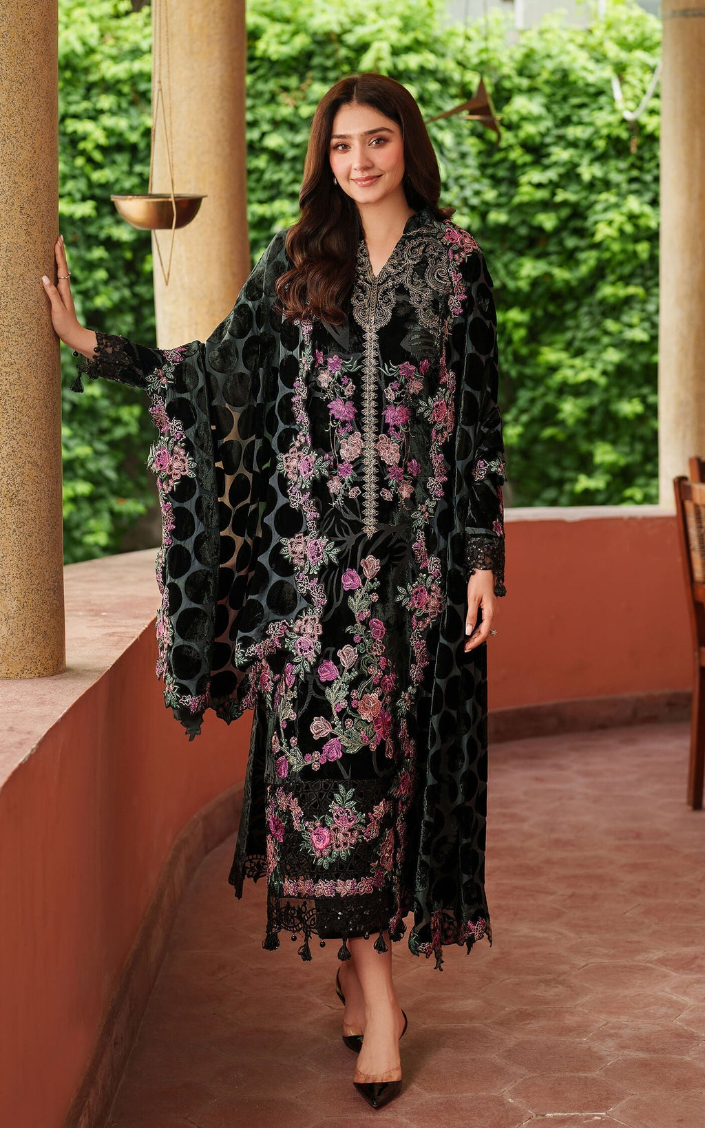 Asifa and Nabeel | Pashmina Luxe 25 | Eira LWC25-02