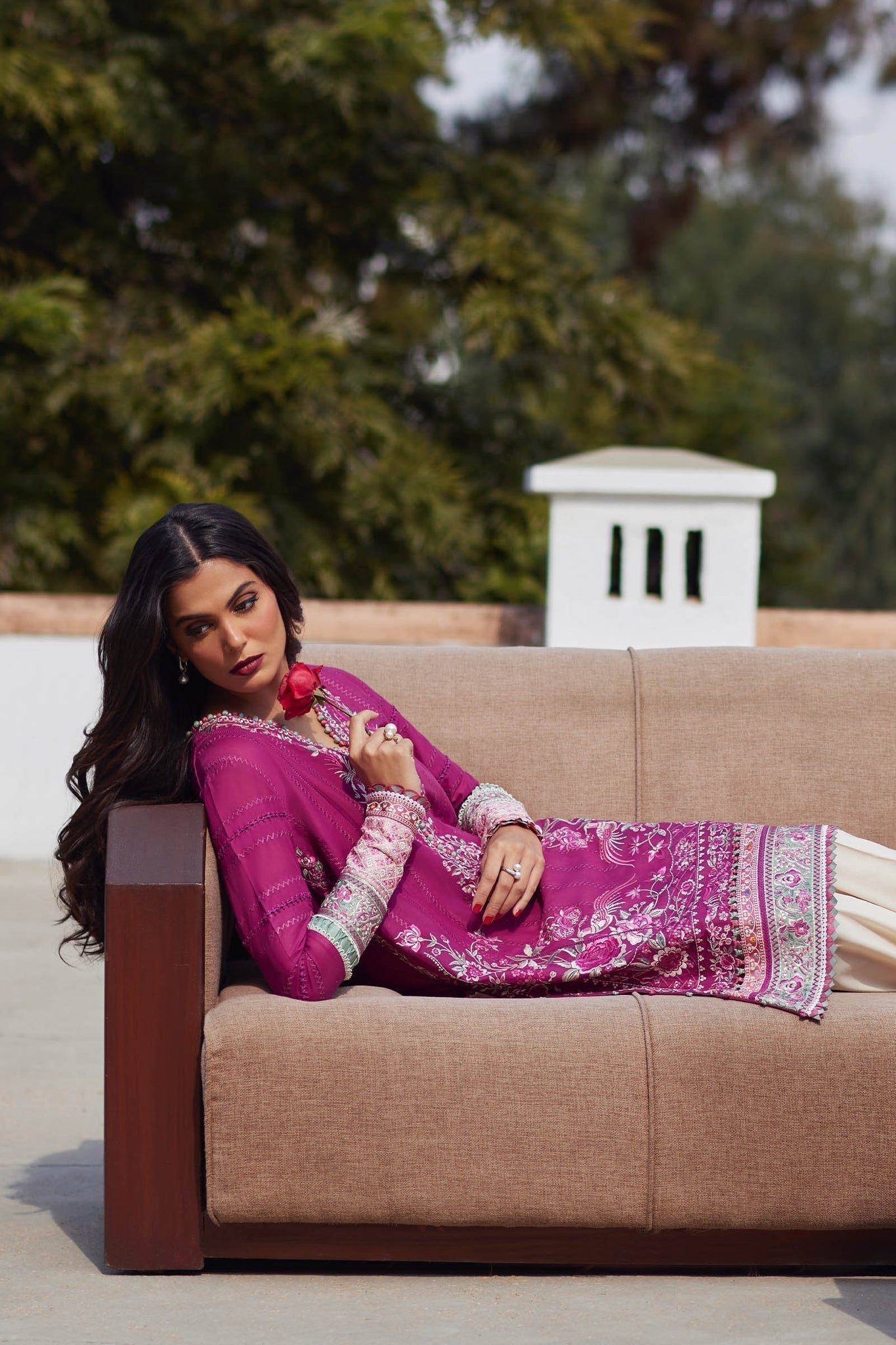 Elan | Lawn24 | AIRA (EL24-10 A) - House Of Anaya