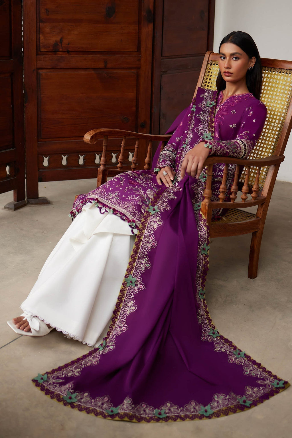 Elan | Lawn24 |QISTINA (EL24-03 A) - House Of Anaya