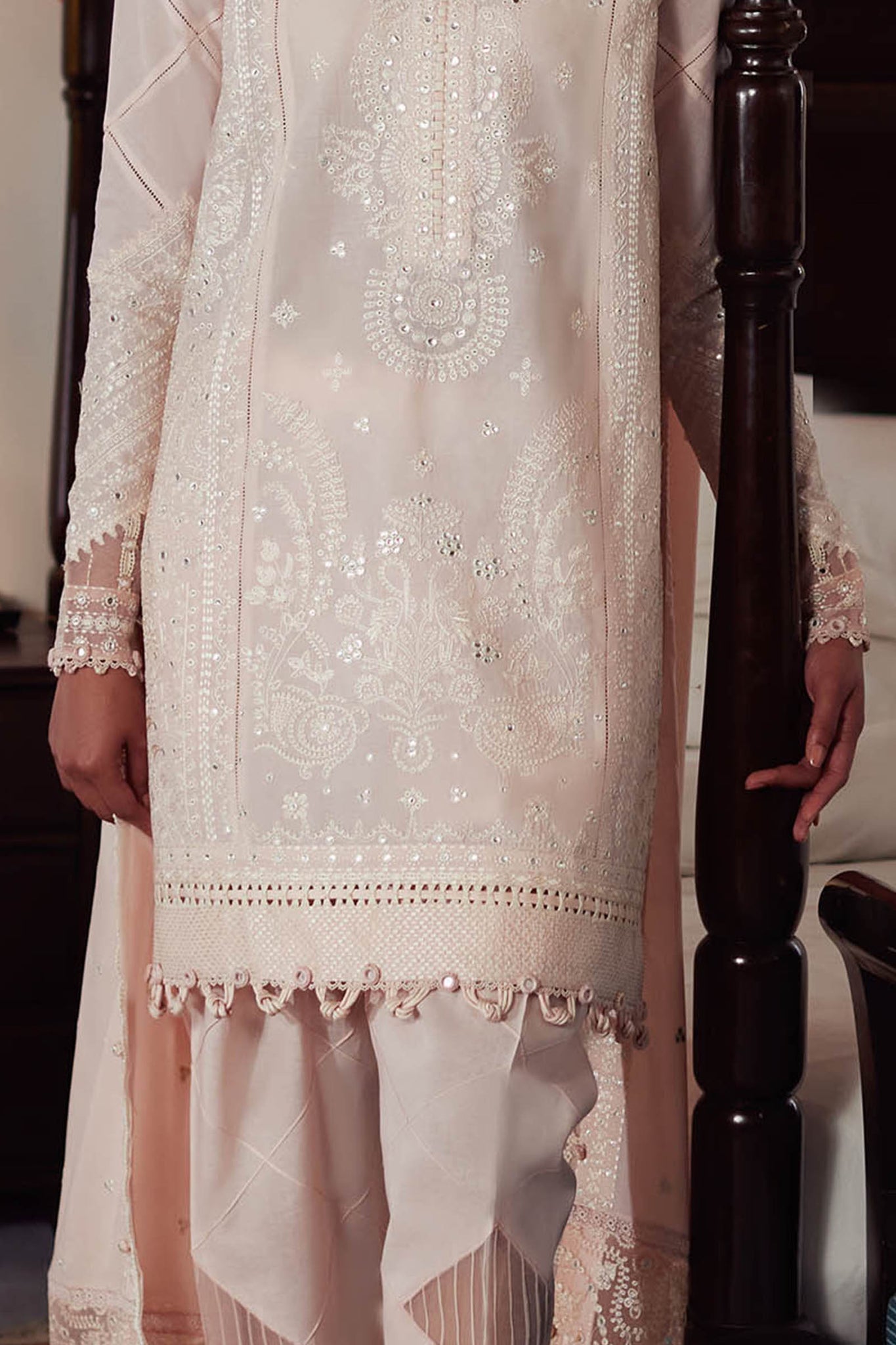 Elan | Lawn24 | ZEINA (EL24-12 B) - House Of Anaya