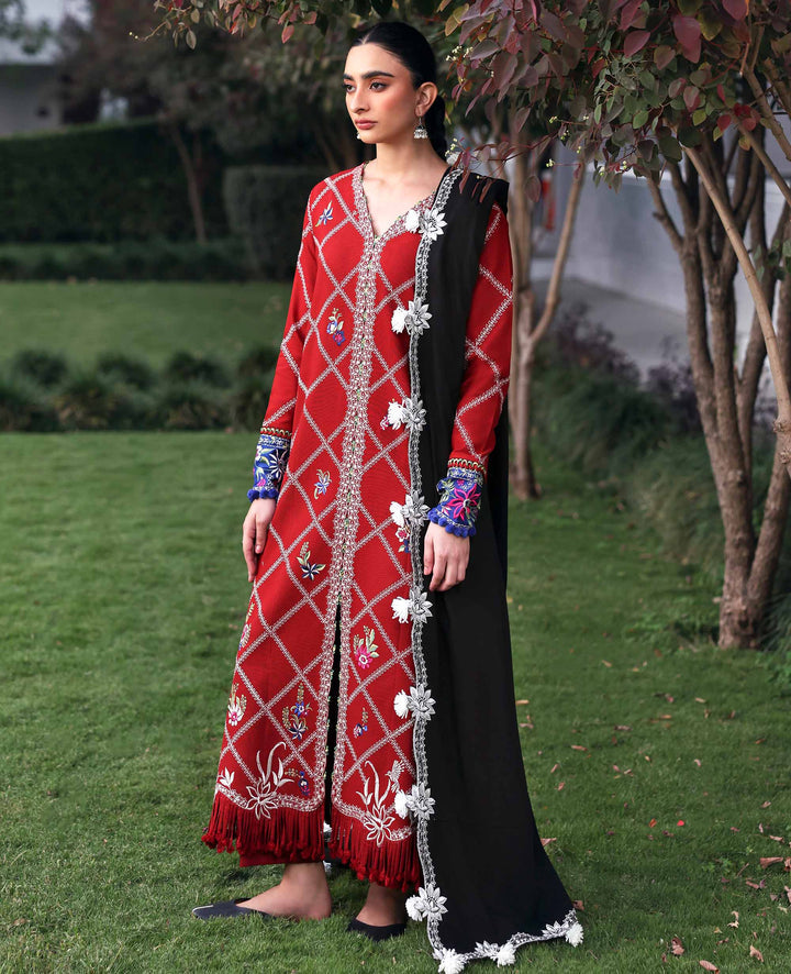 Republic Womenswear | Amaris Luxury Shawl 25 | Elara