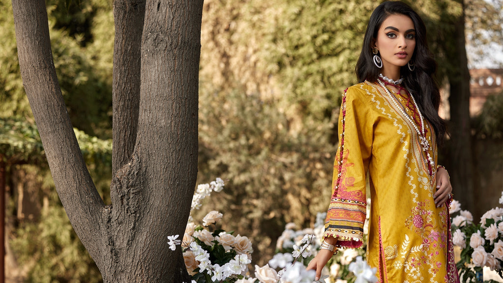 Ellena | Luxury Embroidered Collection | D15 - Riwayat-e-Khas