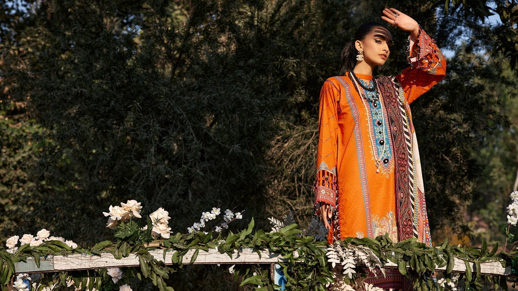 Ellena | Luxury Embroidered Collection | D13 - Riwayat-e-Khas