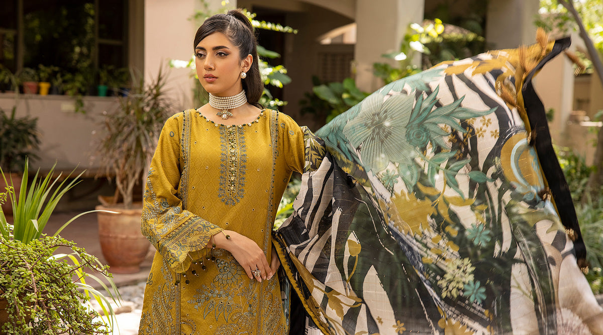 Ellena | Luxury Embroidered Collection | D17 - Riwayat-e-Khas
