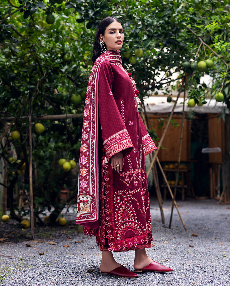 Mushq | Hemline Karandi | Emerald Glimmer