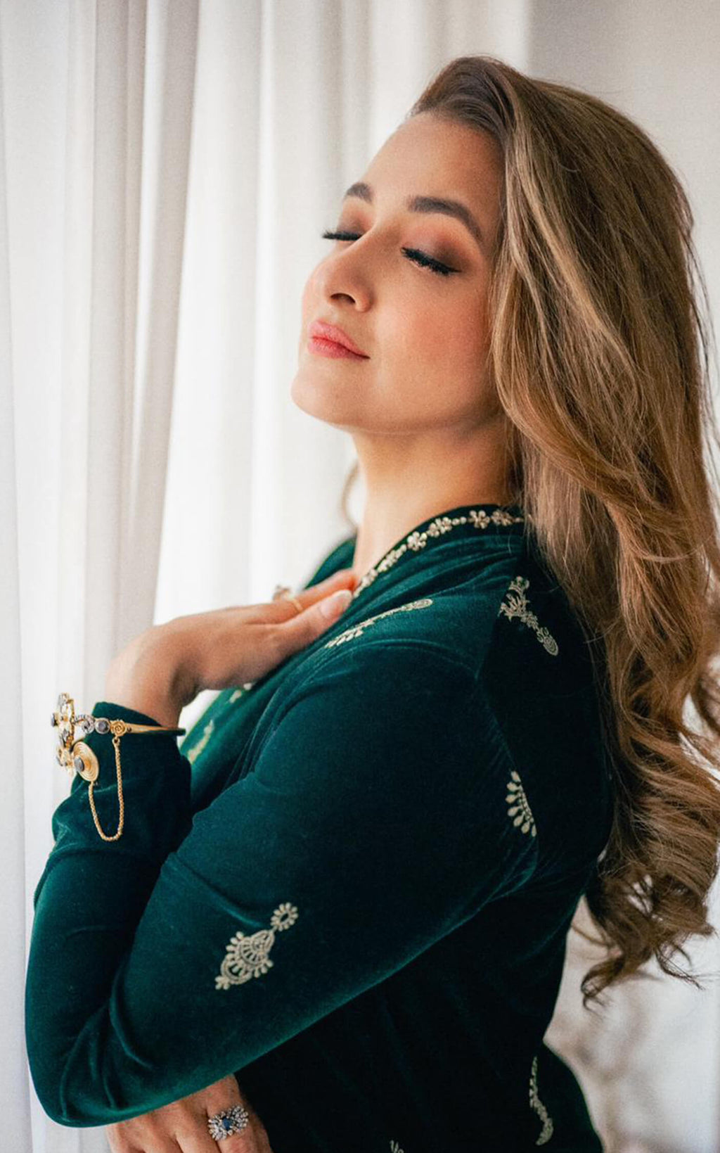 Asifa and Nabeel | zephyr | Emerald Royale Kaftan